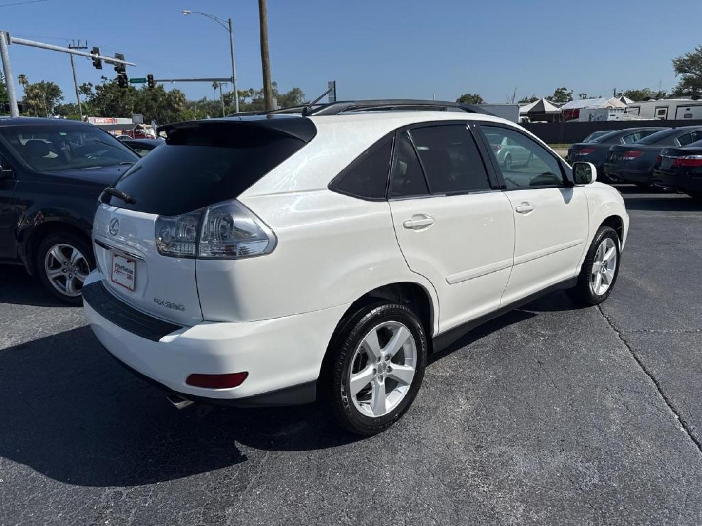 2005 WHITE LEXUS RX 330 (2T2GA31U85C) with an 3.3L engine, Automatic transmission, located at 2929 9th St. West, Bradenton, 34205, (941) 242-2810, 27.473591, -82.570679 - Thanks for inquring into DriveNation USA! All vehicles listed can be viewed at www.drivenationusa.com for vehicle history reports and additonal info. We cannot quote any terms such as down payments or monthly payments without an application. You can apply directly at www.drivenationusa.com or by con - Photo#6