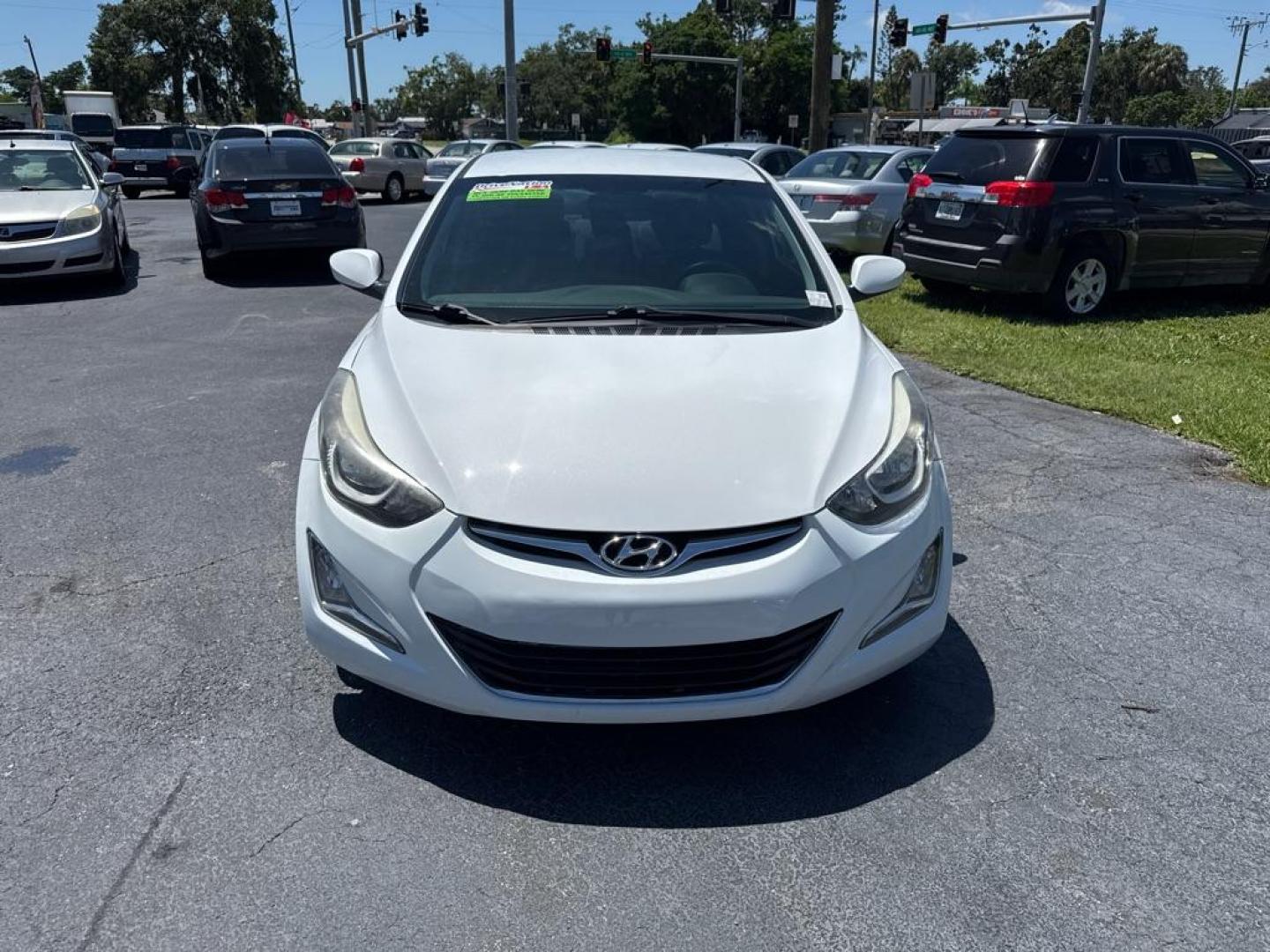 2015 WHITE HYUNDAI ELANTRA SE (5NPDH4AE8FH) with an 1.8L engine, Automatic transmission, located at 2929 9th St. West, Bradenton, 34205, (941) 242-2810, 27.473591, -82.570679 - Thanks for inquring into DriveNation USA! All vehicles listed can be viewed at www.drivenationusa.com for vehicle history reports and additonal info. We cannot quote any terms such as down payments or monthly payments without an application. You can apply directly at www.drivenationusa.com or by con - Photo#2