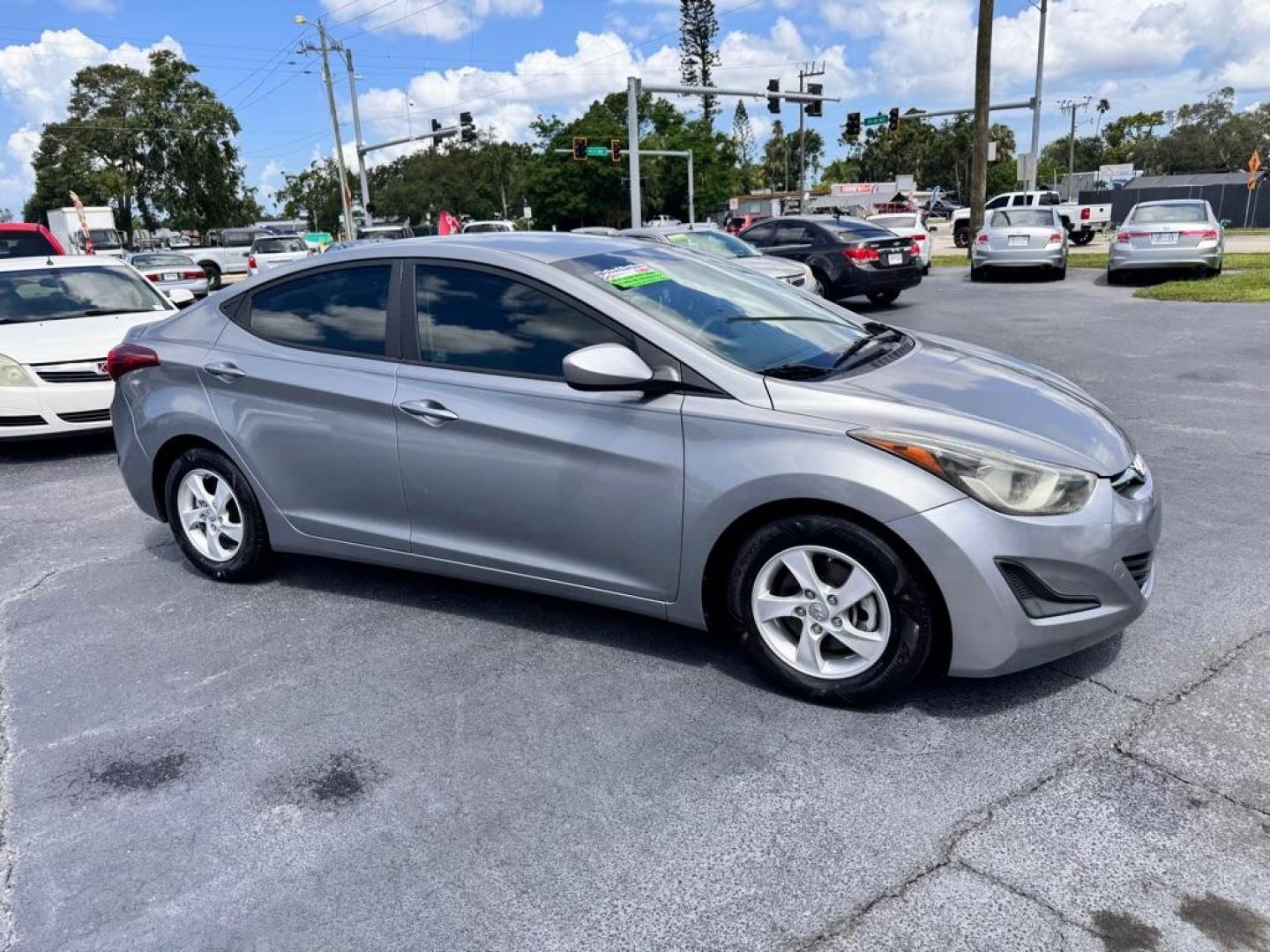 2015 GRAY HYUNDAI ELANTRA SE (KMHDH4AE1FU) with an 1.8L engine, Automatic transmission, located at 2929 9th St. West, Bradenton, 34205, (941) 242-2810, 27.473591, -82.570679 - Thanks for inquring into DriveNation USA! All vehicles listed can be viewed at www.drivenationusa.com for vehicle history reports and additonal info. We cannot quote any terms such as down payments or monthly payments without an application. You can apply directly at www.drivenationusa.com or by con - Photo#1