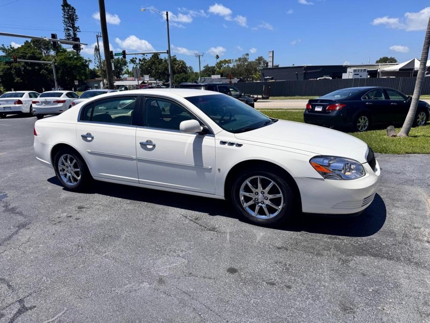 2006 WHITE BUICK LUCERNE CXL (1G4HD57286U) with an 3.8L engine, Automatic transmission, located at 2929 9th St. West, Bradenton, 34205, (941) 242-2810, 27.473591, -82.570679 - Thanks for inquring into DriveNation USA! All vehicles listed can be viewed at www.drivenationusa.com for vehicle history reports and additonal info. We cannot quote any terms such as down payments or monthly payments without an application. You can apply directly at www.drivenationusa.com or by con - Photo#0