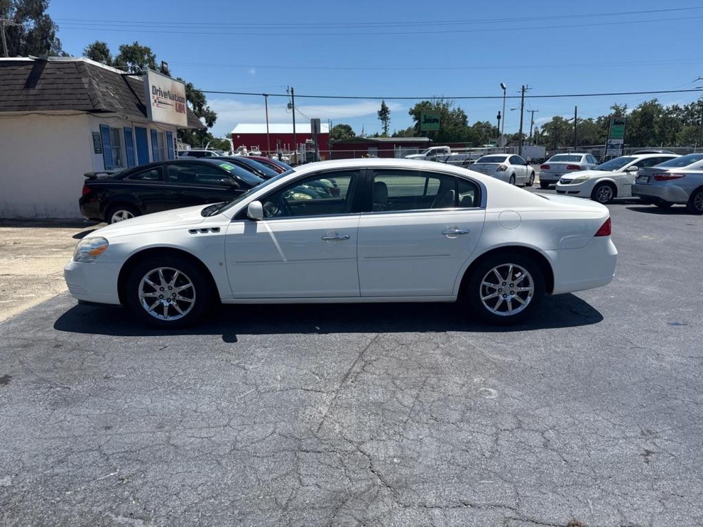 2006 WHITE BUICK LUCERNE CXL (1G4HD57286U) with an 3.8L engine, Automatic transmission, located at 2929 9th St. West, Bradenton, 34205, (941) 242-2810, 27.473591, -82.570679 - Thanks for inquring into DriveNation USA! All vehicles listed can be viewed at www.drivenationusa.com for vehicle history reports and additonal info. We cannot quote any terms such as down payments or monthly payments without an application. You can apply directly at www.drivenationusa.com or by con - Photo#5