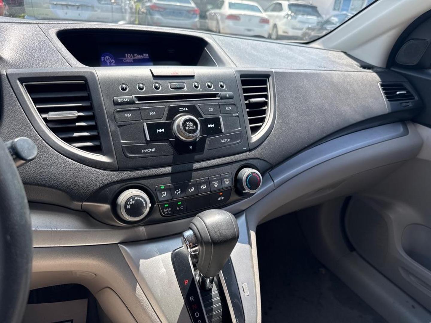 2012 SILVER HONDA CR-V EX (5J6RM3H50CL) with an 2.4L engine, Automatic transmission, located at 2929 9th St. West, Bradenton, 34205, (941) 242-2810, 27.473591, -82.570679 - Thanks for inquring into DriveNation USA! All vehicles listed can be viewed at www.drivenationusa.com for vehicle history reports and additonal info. We cannot quote any terms such as down payments or monthly payments without an application. You can apply directly at www.drivenationusa.com or by con - Photo#10