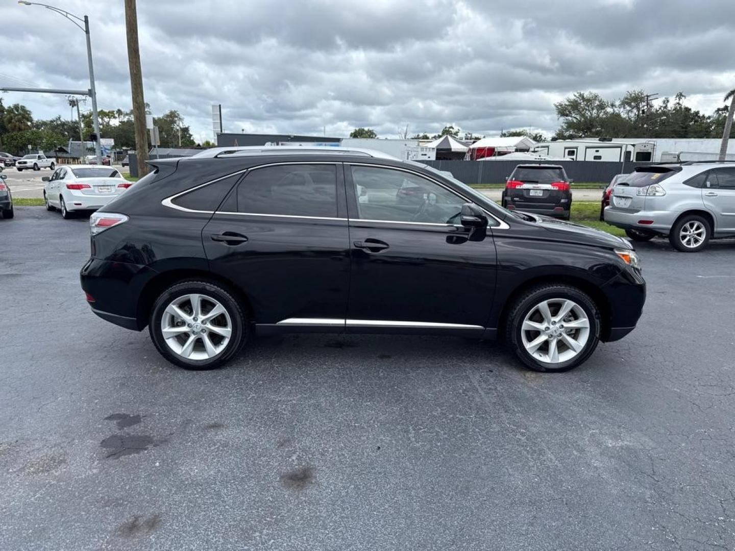 2011 BLACK LEXUS RX 350 (JTJZK1BA8B2) with an 3.5L engine, Automatic transmission, located at 2929 9th St. West, Bradenton, 34205, (941) 242-2810, 27.473591, -82.570679 - Thanks for inquring into DriveNation USA! All vehicles listed can be viewed at www.drivenationusa.com for vehicle history reports and additonal info. We cannot quote any terms such as down payments or monthly payments without an application. You can apply directly at www.drivenationusa.com or by con - Photo#9