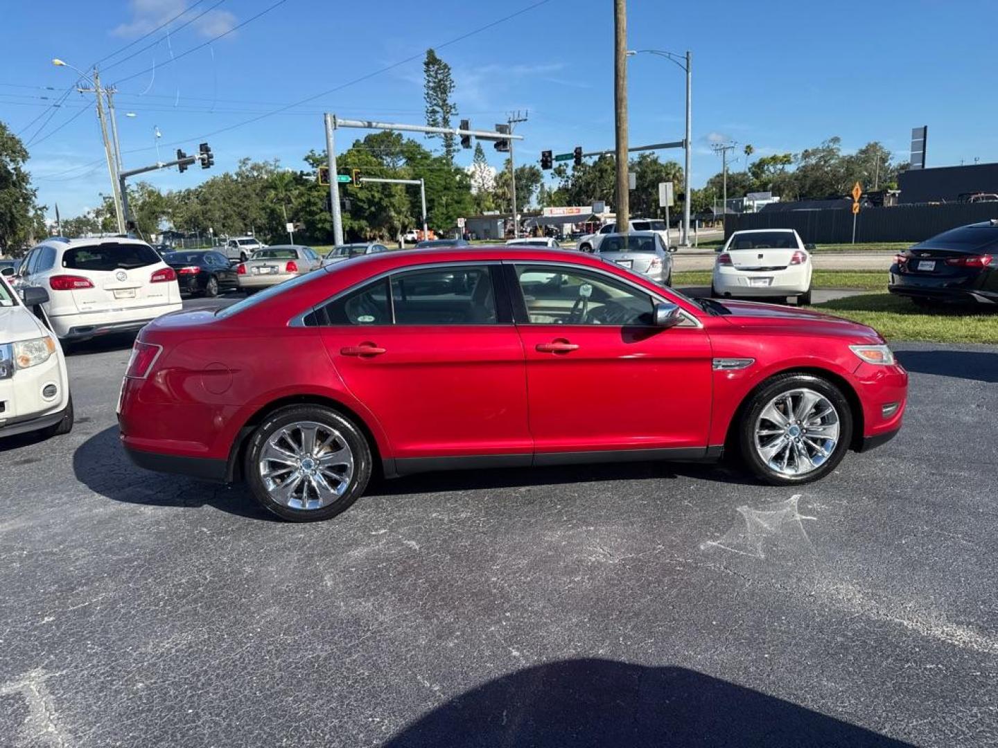 2011 RED FORD TAURUS LIMITED (1FAHP2FW1BG) with an 3.5L engine, Automatic transmission, located at 2929 9th St. West, Bradenton, 34205, (941) 242-2810, 27.473591, -82.570679 - Thanks for inquring into DriveNation USA! All vehicles listed can be viewed at www.drivenationusa.com for vehicle history reports and additonal info. We cannot quote any terms such as down payments or monthly payments without an application. You can apply directly at www.drivenationusa.com or by con - Photo#9