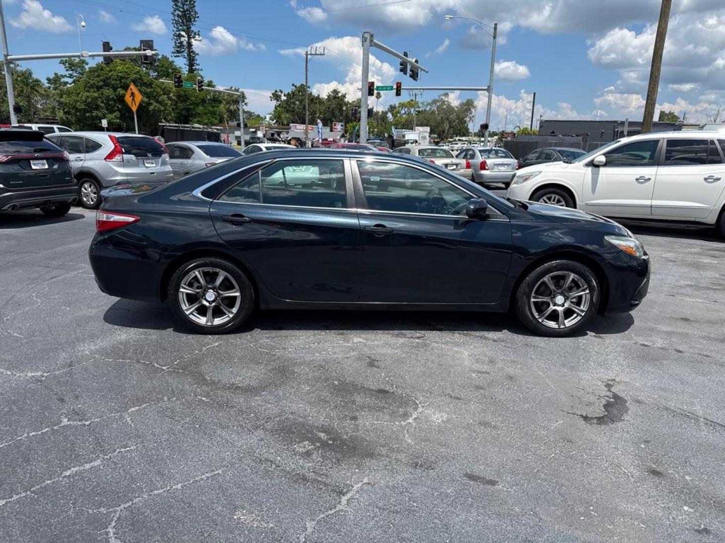 2016 BLUE TOYOTA CAMRY LE (4T1BF1FK7GU) with an 2.5L engine, Automatic transmission, located at 2929 9th St. West, Bradenton, 34205, (941) 242-2810, 27.473591, -82.570679 - Thanks for inquring into DriveNation USA! All vehicles listed can be viewed at www.drivenationusa.com for vehicle history reports and additonal info. We cannot quote any terms such as down payments or monthly payments without an application. You can apply directly at www.drivenationusa.com or by con - Photo#8