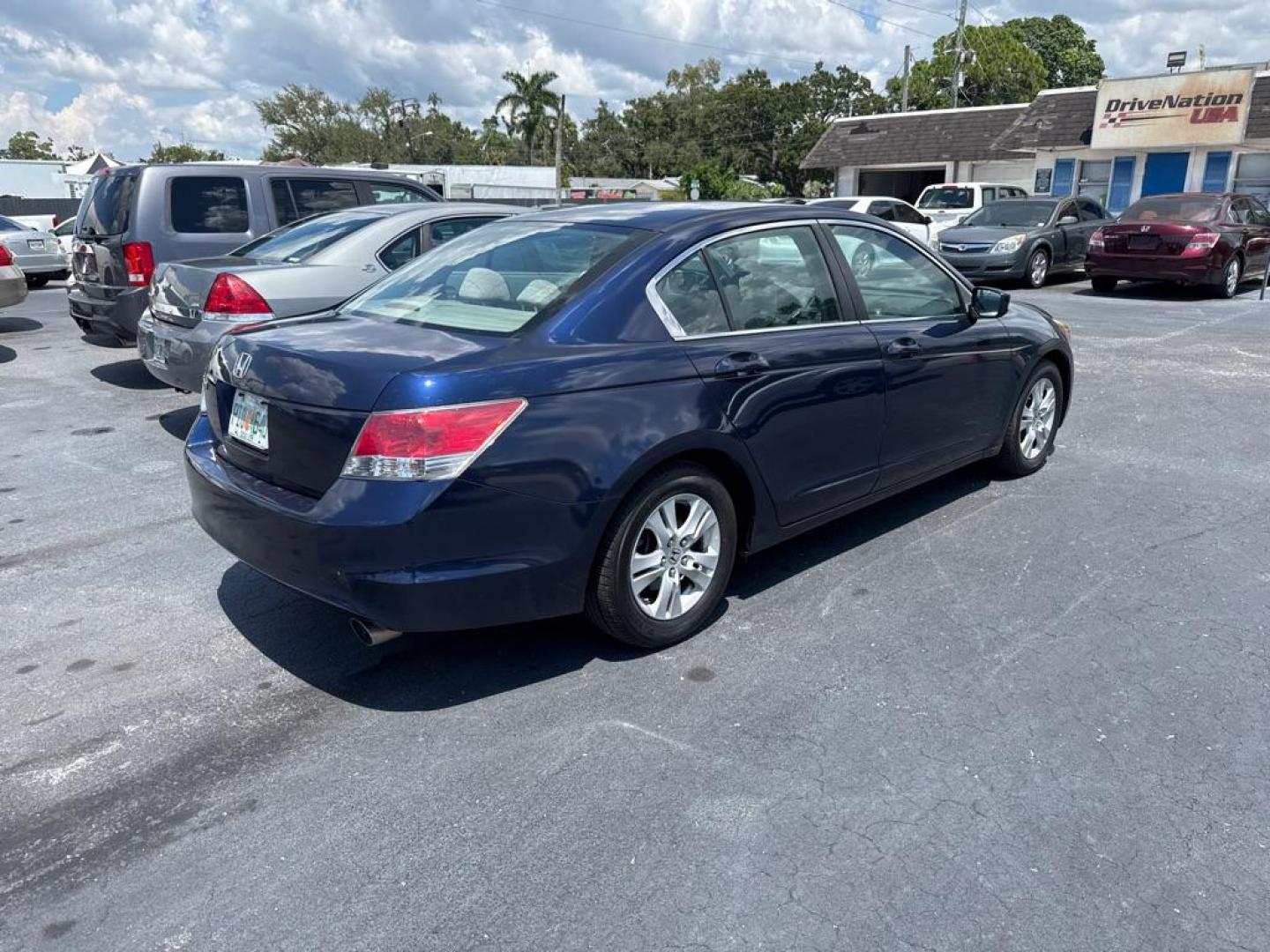 2010 BLUE HONDA ACCORD LXP (1HGCP2F40AA) with an 2.4L engine, Automatic transmission, located at 2929 9th St. West, Bradenton, 34205, (941) 242-2810, 27.473591, -82.570679 - Thanks for inquring into DriveNation USA! All vehicles listed can be viewed at www.drivenationusa.com for vehicle history reports and additonal info. We cannot quote any terms such as down payments or monthly payments without an application. You can apply directly at www.drivenationusa.com or by con - Photo#5