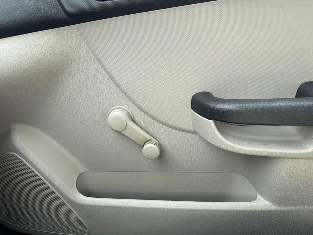 2011 WHITE KIA FORTE LX (KNAFT4A21B5) with an 2.0L engine, Automatic transmission, located at 2929 9th St. West, Bradenton, 34205, (941) 242-2810, 27.473591, -82.570679 - Thanks for inquring into DriveNation USA! All vehicles listed can be viewed at www.drivenationusa.com for vehicle history reports and additonal info. We cannot quote any terms such as down payments or monthly payments without an application. You can apply directly at www.drivenationusa.com or by con - Photo#12