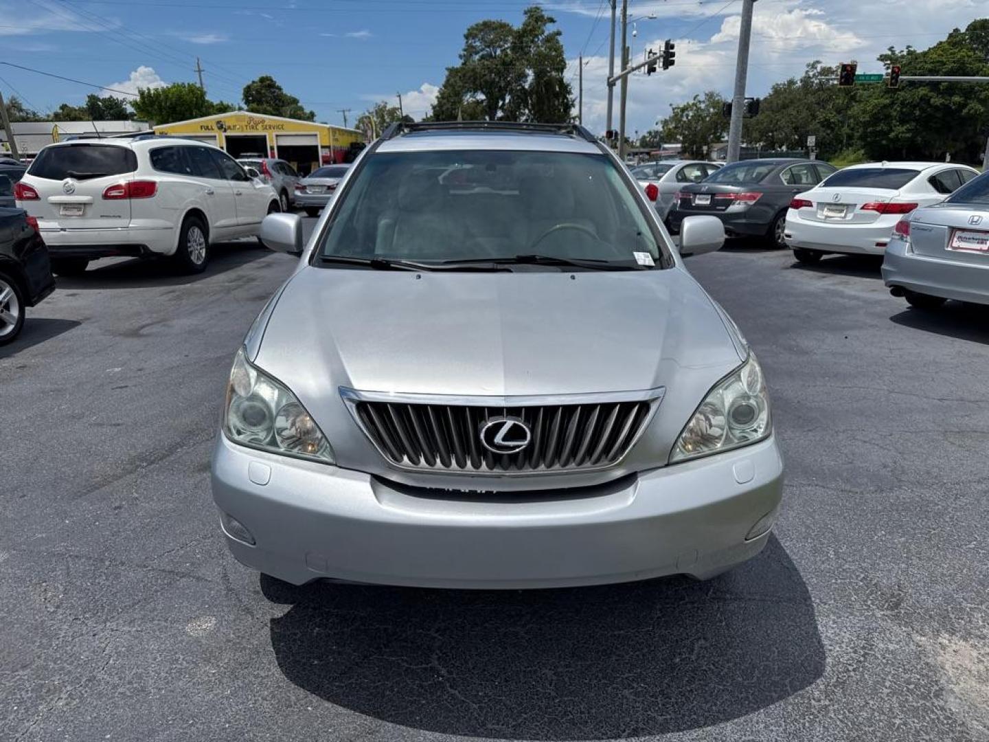 2009 SILVER LEXUS RX 350 (2T2GK31U69C) with an 3.5L engine, Automatic transmission, located at 2929 9th St. West, Bradenton, 34205, (941) 242-2810, 27.473591, -82.570679 - Thanks for inquring into DriveNation USA! All vehicles listed can be viewed at www.drivenationusa.com for vehicle history reports and additonal info. We cannot quote any terms such as down payments or monthly payments without an application. You can apply directly at www.drivenationusa.com or by con - Photo#5
