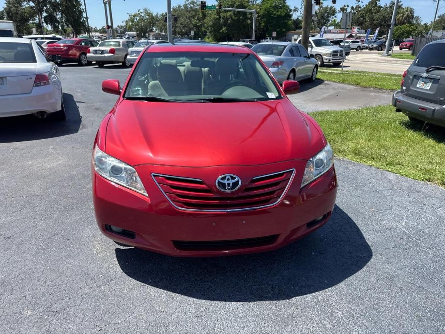 2009 RED TOYOTA CAMRY XLE (4T1BK46K99U) with an 3.5L engine, Automatic transmission, located at 2929 9th St. West, Bradenton, 34205, (941) 242-2810, 27.473591, -82.570679 - Thanks for inquring into DriveNation USA! All vehicles listed can be viewed at www.drivenationusa.com for vehicle history reports and additonal info. We cannot quote any terms such as down payments or monthly payments without an application. You can apply directly at www.drivenationusa.com or by con - Photo#3