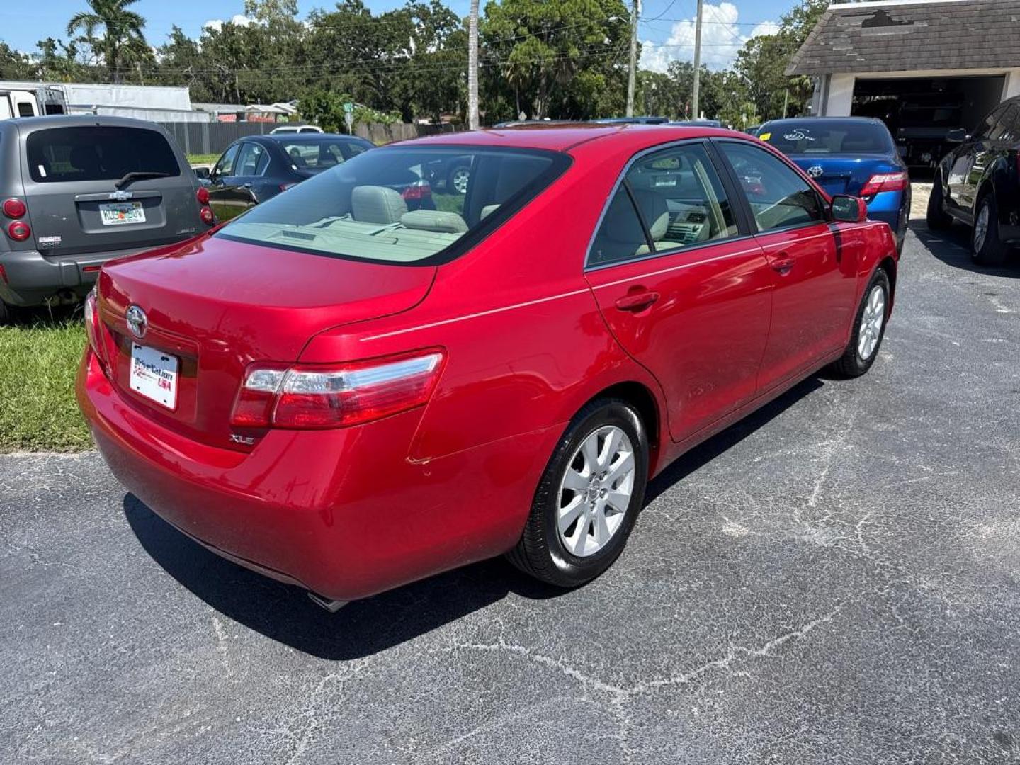 2009 RED TOYOTA CAMRY XLE (4T1BK46K99U) with an 3.5L engine, Automatic transmission, located at 2929 9th St. West, Bradenton, 34205, (941) 242-2810, 27.473591, -82.570679 - Thanks for inquring into DriveNation USA! All vehicles listed can be viewed at www.drivenationusa.com for vehicle history reports and additonal info. We cannot quote any terms such as down payments or monthly payments without an application. You can apply directly at www.drivenationusa.com or by con - Photo#8