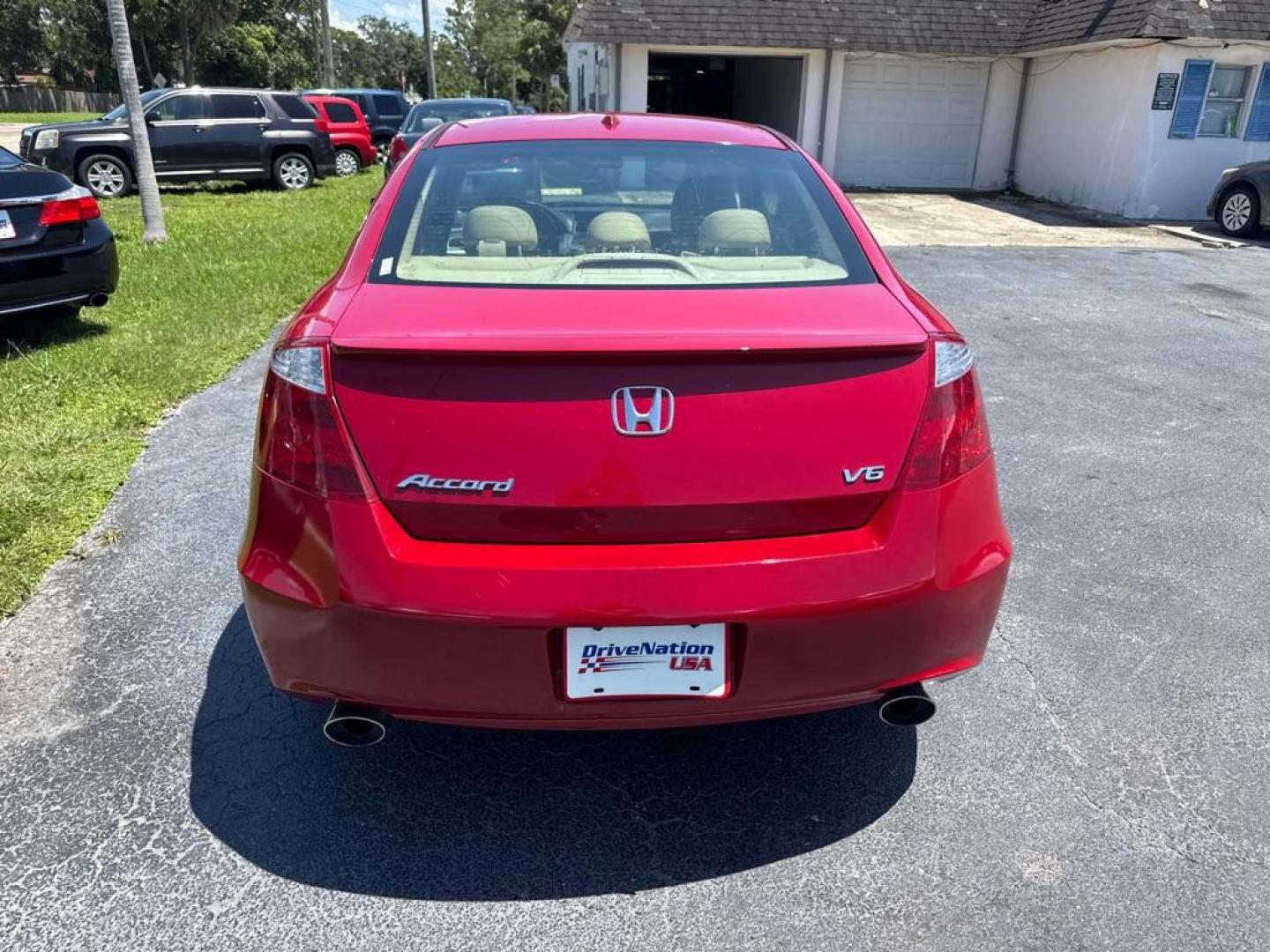 2008 RED HONDA ACCORD EXL (1HGCS22898A) with an 3.5L engine, Automatic transmission, located at 2929 9th St. West, Bradenton, 34205, (941) 242-2810, 27.473591, -82.570679 - Thanks for inquring into DriveNation USA! All vehicles listed can be viewed at www.drivenationusa.com for vehicle history reports and additonal info. We cannot quote any terms such as down payments or monthly payments without an application. You can apply directly at www.drivenationusa.com or by con - Photo#6