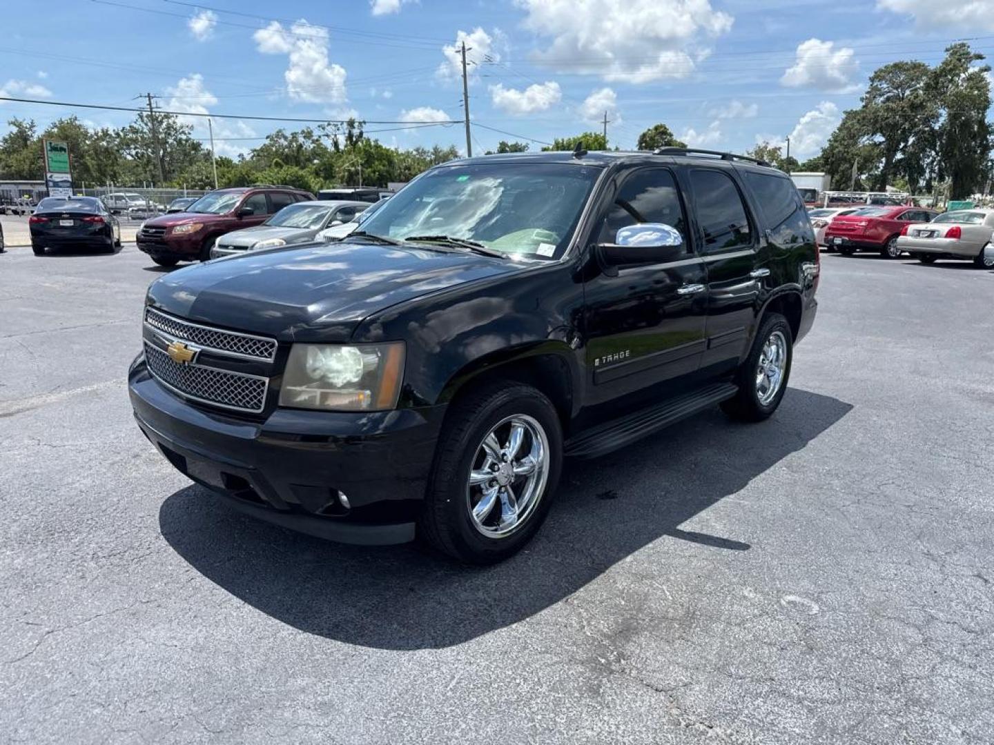 2008 BLACK CHEVROLET TAHOE 1500 LTZ (1GNFC13018R) with an 5.3L engine, Automatic transmission, located at 2929 9th St. West, Bradenton, 34205, (941) 242-2810, 27.473591, -82.570679 - Thanks for inquring into DriveNation USA! All vehicles listed can be viewed at www.drivenationusa.com for vehicle history reports and additonal info. We cannot quote any terms such as down payments or monthly payments without an application. You can apply directly at www.drivenationusa.com or by con - Photo#4