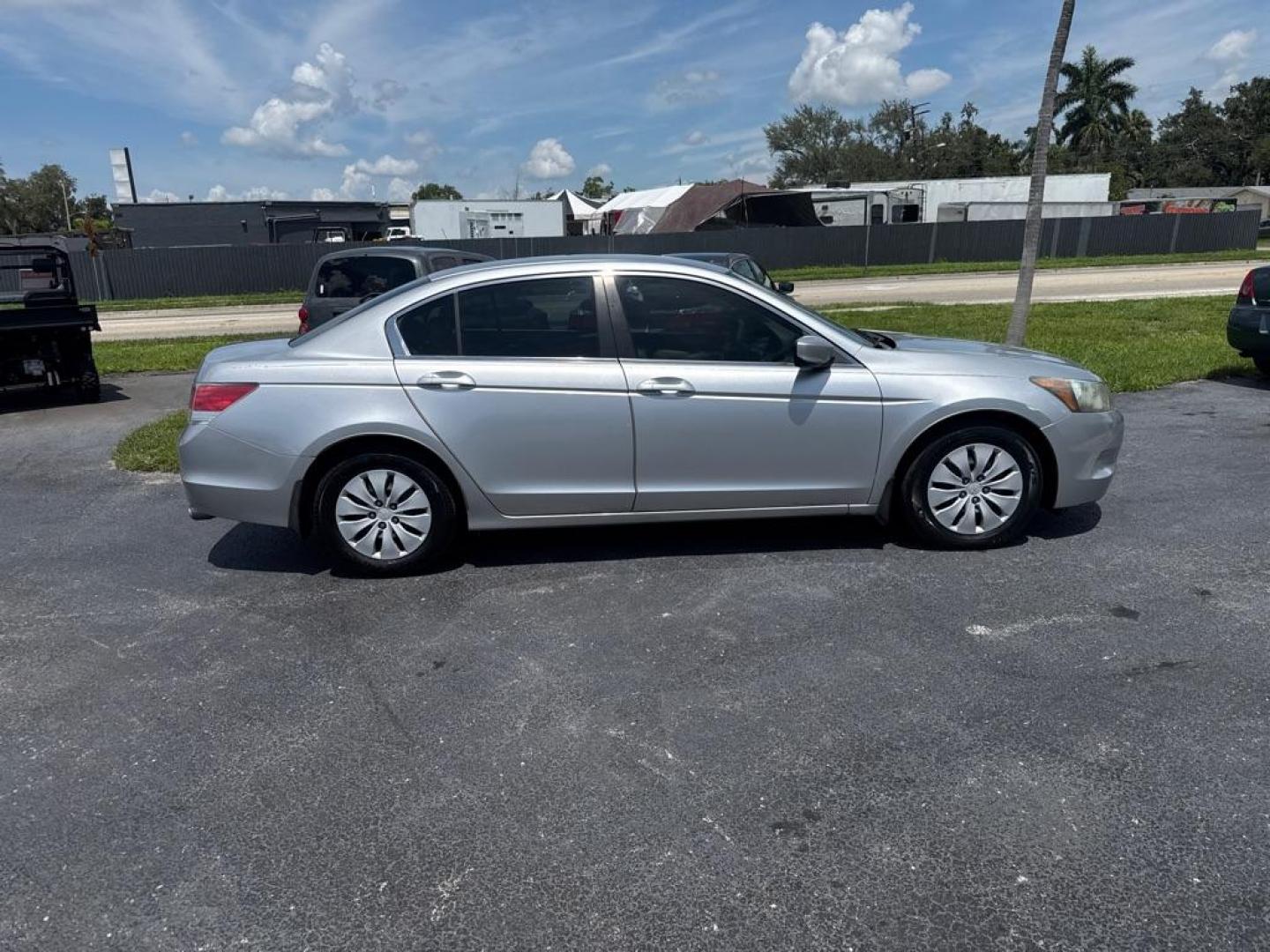2010 SILVER HONDA ACCORD LX (1HGCP2F31AA) with an 2.4L engine, Automatic transmission, located at 2929 9th St. West, Bradenton, 34205, (941) 242-2810, 27.473591, -82.570679 - Thanks for inquring into DriveNation USA! All vehicles listed can be viewed at www.drivenationusa.com for vehicle history reports and additonal info. We cannot quote any terms such as down payments or monthly payments without an application. You can apply directly at www.drivenationusa.com or by con - Photo#9