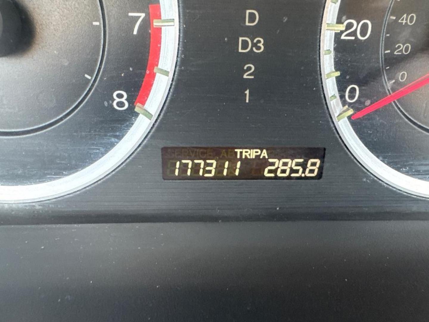 2010 SILVER HONDA ACCORD LX (1HGCP2F31AA) with an 2.4L engine, Automatic transmission, located at 2929 9th St. West, Bradenton, 34205, (941) 242-2810, 27.473591, -82.570679 - Thanks for inquring into DriveNation USA! All vehicles listed can be viewed at www.drivenationusa.com for vehicle history reports and additonal info. We cannot quote any terms such as down payments or monthly payments without an application. You can apply directly at www.drivenationusa.com or by con - Photo#11