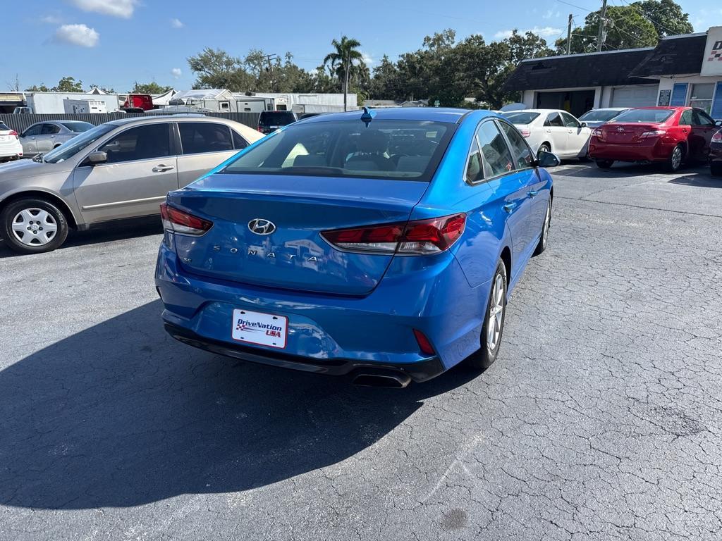 2018 BLUE HYUNDAI SONATA SE (5NPE24AF2JH) with an 2.4L engine, Automatic transmission, located at 2929 9th St. West, Bradenton, 34205, (941) 242-2810, 27.473591, -82.570679 - Thanks for inquring into DriveNation USA! All vehicles listed can be viewed at www.drivenationusa.com for vehicle history reports and additonal info. We cannot quote any terms such as down payments or monthly payments without an application. You can apply directly at www.drivenationusa.com or by con - Photo#7