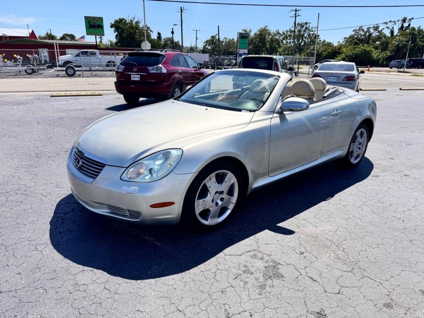 2005 SILVER LEXUS SC 430 (JTHFN48Y450) with an 4.3L engine, Automatic transmission, located at 2929 9th St. West, Bradenton, 34205, (941) 242-2810, 27.473591, -82.570679 - Thanks for inquring into DriveNation USA! All vehicles listed can be viewed at www.drivenationusa.com for vehicle history reports and additonal info. We cannot quote any terms such as down payments or monthly payments without an application. You can apply directly at www.drivenationusa.com or by con - Photo#5