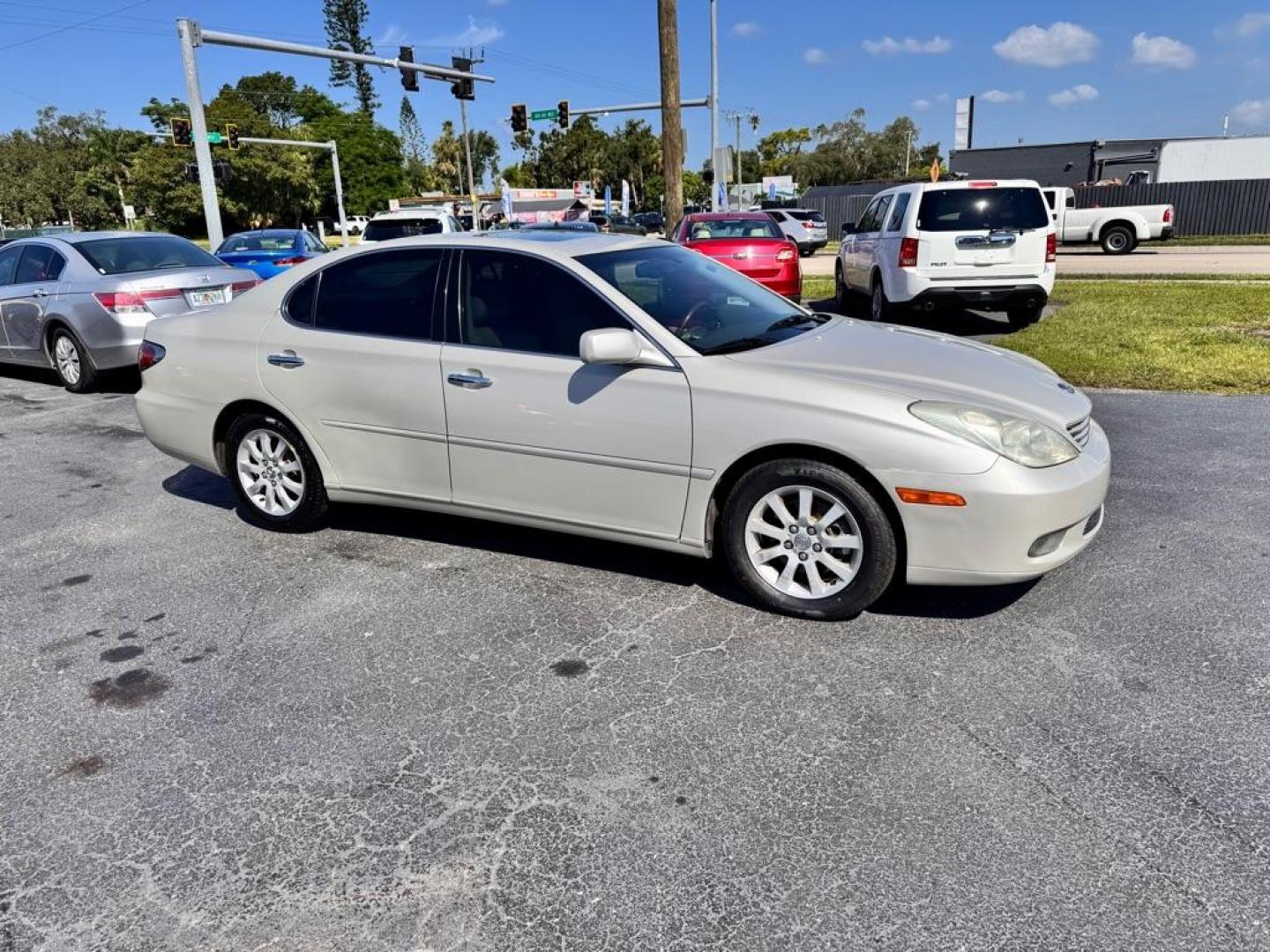 2004 GRAY LEXUS ES 330 (JTHBA30G645) with an 3.3L engine, Automatic transmission, located at 2929 9th St. West, Bradenton, 34205, (941) 242-2810, 27.473591, -82.570679 - Thanks for inquring into DriveNation USA! All vehicles listed can be viewed at www.drivenationusa.com for vehicle history reports and additonal info. We cannot quote any terms such as down payments or monthly payments without an application. You can apply directly at www.drivenationusa.com or by con - Photo#1