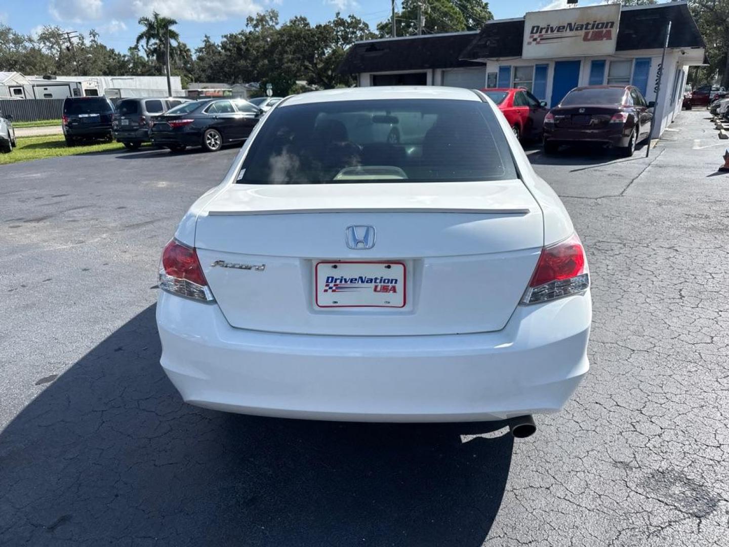 2009 WHITE HONDA ACCORD LX (1HGCP26389A) with an 2.4L engine, Automatic transmission, located at 2929 9th St. West, Bradenton, 34205, (941) 242-2810, 27.473591, -82.570679 - Thanks for inquring into DriveNation USA! All vehicles listed can be viewed at www.drivenationusa.com for vehicle history reports and additonal info. We cannot quote any terms such as down payments or monthly payments without an application. You can apply directly at www.drivenationusa.com or by con - Photo#6