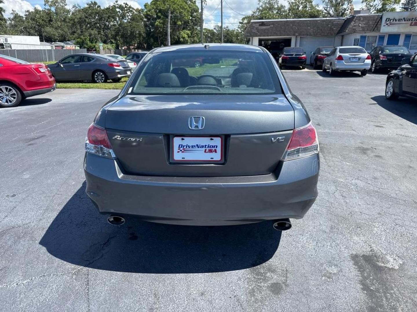 2009 GRAY HONDA ACCORD LXP (1HGCP26439A) with an 2.4L engine, Automatic transmission, located at 2929 9th St. West, Bradenton, 34205, (941) 242-2810, 27.473591, -82.570679 - Thanks for inquring into DriveNation USA! All vehicles listed can be viewed at www.drivenationusa.com for vehicle history reports and additonal info. We cannot quote any terms such as down payments or monthly payments without an application. You can apply directly at www.drivenationusa.com or by con - Photo#6