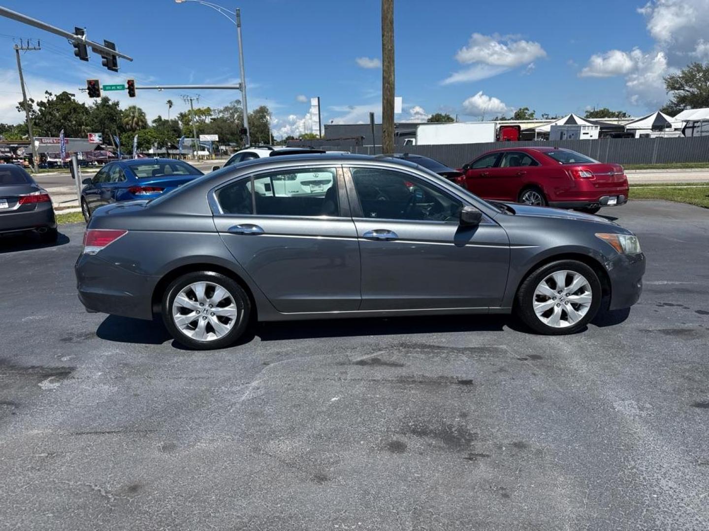 2009 GRAY HONDA ACCORD LXP (1HGCP26439A) with an 2.4L engine, Automatic transmission, located at 2929 9th St. West, Bradenton, 34205, (941) 242-2810, 27.473591, -82.570679 - Thanks for inquring into DriveNation USA! All vehicles listed can be viewed at www.drivenationusa.com for vehicle history reports and additonal info. We cannot quote any terms such as down payments or monthly payments without an application. You can apply directly at www.drivenationusa.com or by con - Photo#8