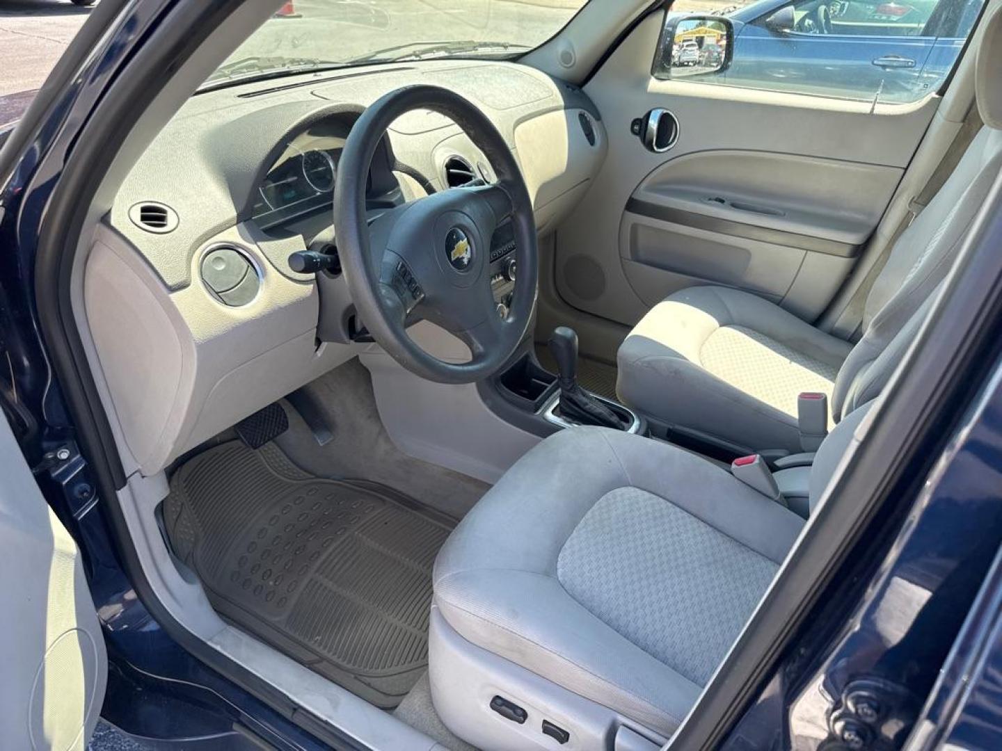 2011 BLUE CHEVROLET HHR LT (3GNBABFW2BS) with an 2.2L engine, Automatic transmission, located at 2929 9th St. West, Bradenton, 34205, (941) 242-2810, 27.473591, -82.570679 - Thanks for inquring into DriveNation USA! All vehicles listed can be viewed at www.drivenationusa.com for vehicle history reports and additonal info. We cannot quote any terms such as down payments or monthly payments without an application. You can apply directly at www.drivenationusa.com or by con - Photo#4