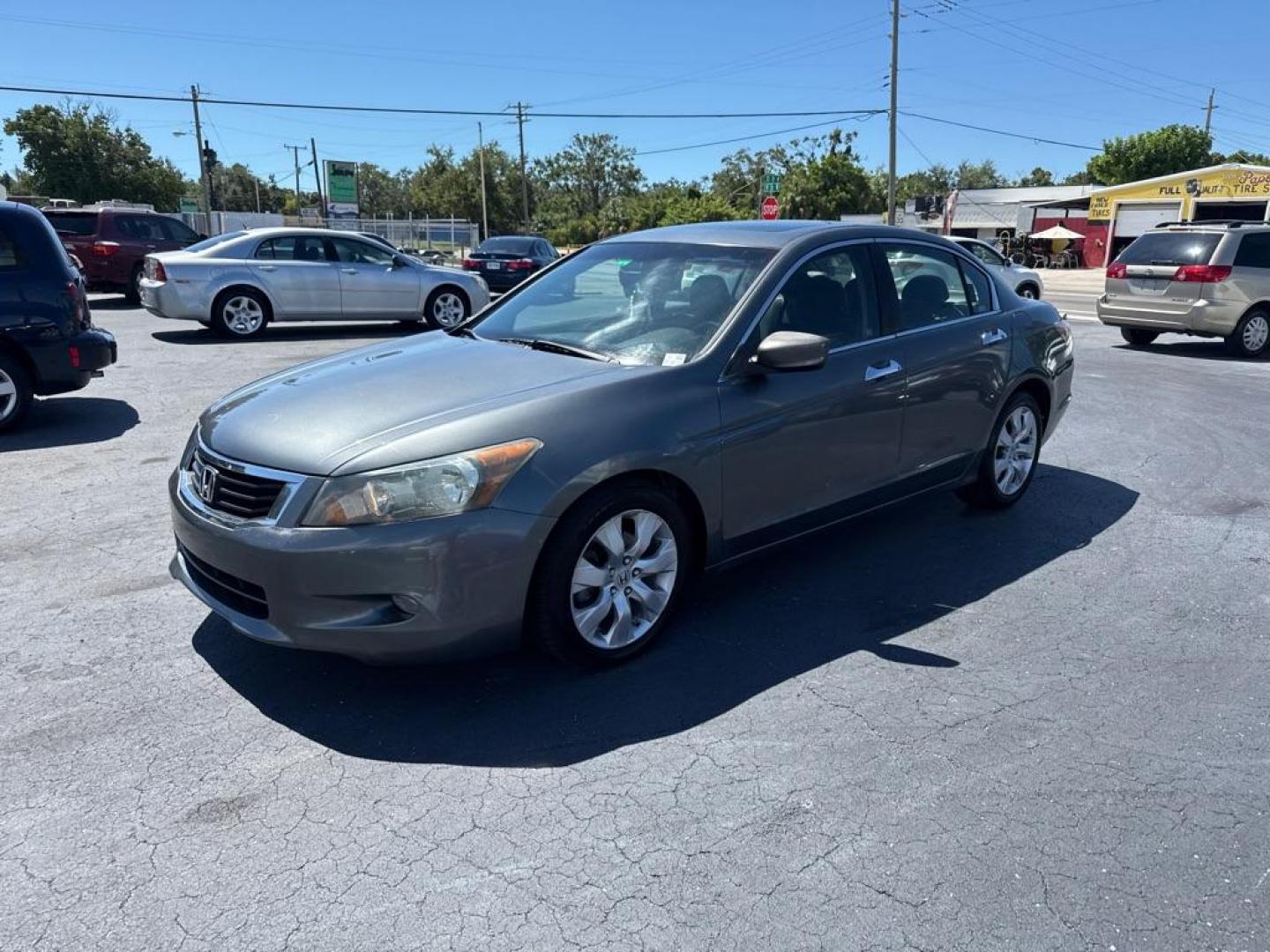 2008 GRAY HONDA ACCORD EXL (1HGCP36858A) with an 3.5L engine, Automatic transmission, located at 2929 9th St. West, Bradenton, 34205, (941) 242-2810, 27.473591, -82.570679 - Thanks for inquring into DriveNation USA! All vehicles listed can be viewed at www.drivenationusa.com for vehicle history reports and additonal info. We cannot quote any terms such as down payments or monthly payments without an application. You can apply directly at www.drivenationusa.com or by con - Photo#3