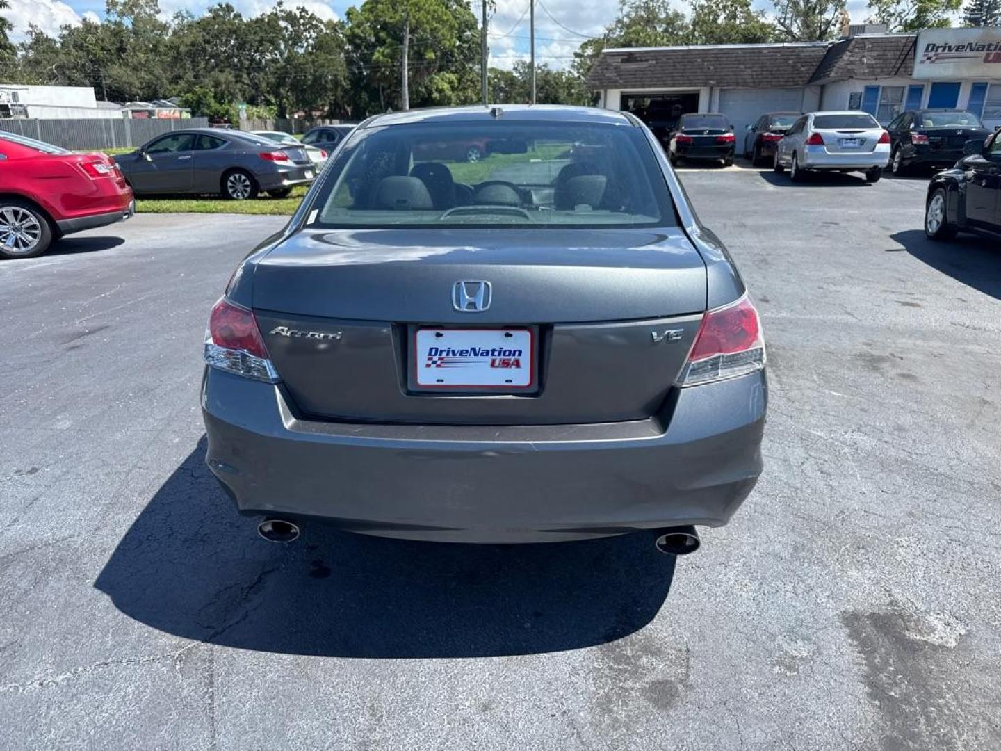 2008 GRAY HONDA ACCORD EXL (1HGCP36858A) with an 3.5L engine, Automatic transmission, located at 2929 9th St. West, Bradenton, 34205, (941) 242-2810, 27.473591, -82.570679 - Thanks for inquring into DriveNation USA! All vehicles listed can be viewed at www.drivenationusa.com for vehicle history reports and additonal info. We cannot quote any terms such as down payments or monthly payments without an application. You can apply directly at www.drivenationusa.com or by con - Photo#6