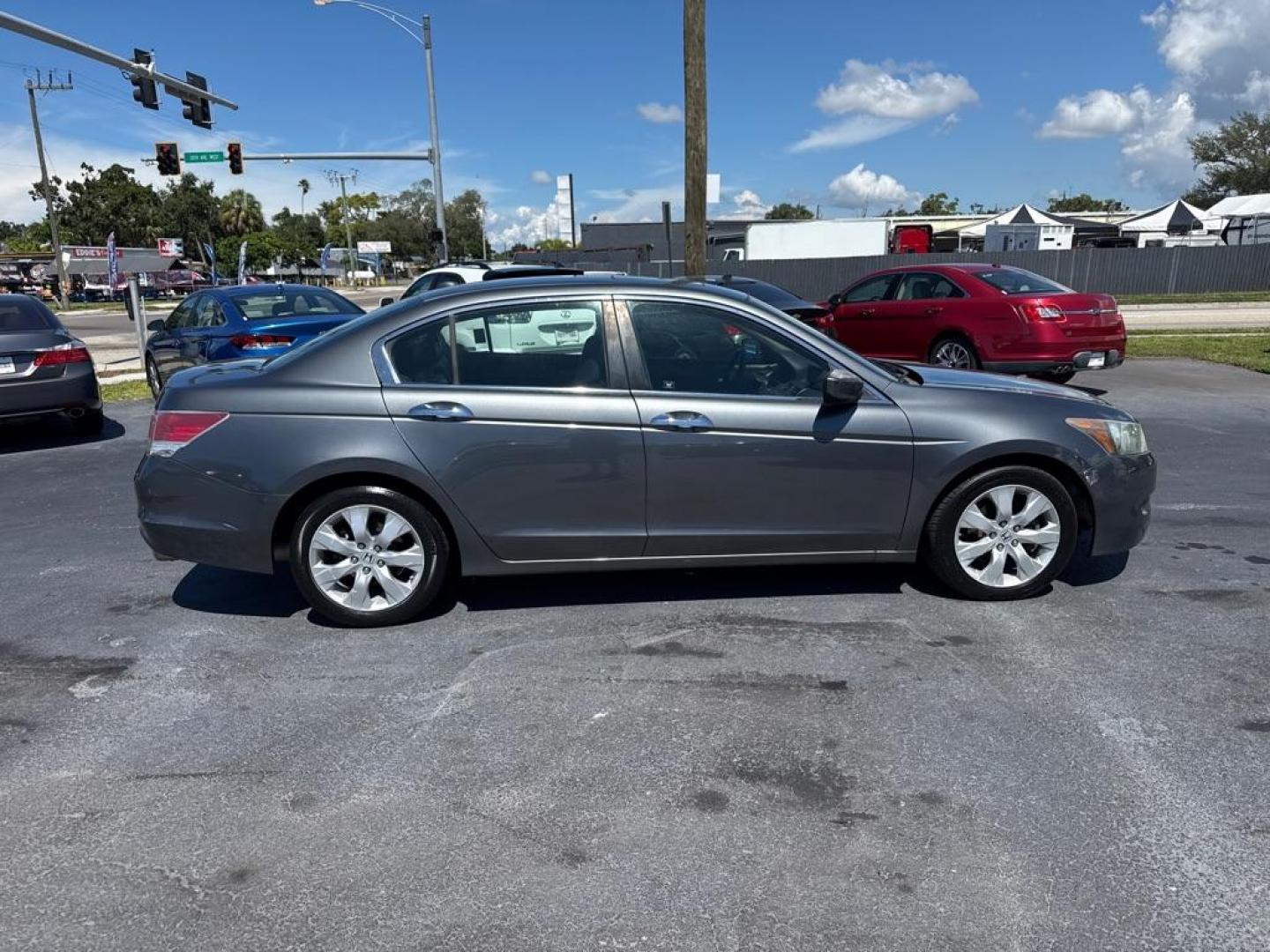 2008 GRAY HONDA ACCORD EXL (1HGCP36858A) with an 3.5L engine, Automatic transmission, located at 2929 9th St. West, Bradenton, 34205, (941) 242-2810, 27.473591, -82.570679 - Thanks for inquring into DriveNation USA! All vehicles listed can be viewed at www.drivenationusa.com for vehicle history reports and additonal info. We cannot quote any terms such as down payments or monthly payments without an application. You can apply directly at www.drivenationusa.com or by con - Photo#8