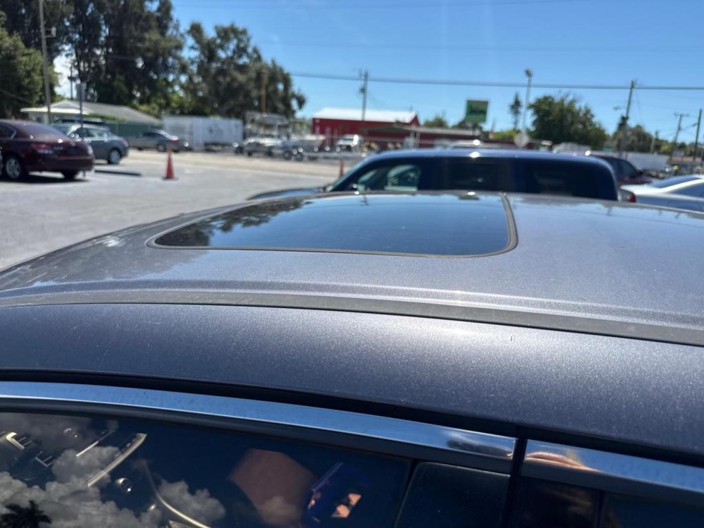 2015 GRAY HONDA ACCORD EXL (1HGCR3F80FA) with an 3.5L engine, Automatic transmission, located at 2929 9th St. West, Bradenton, 34205, (941) 242-2810, 27.473591, -82.570679 - Thanks for inquring into DriveNation USA! All vehicles listed can be viewed at www.drivenationusa.com for vehicle history reports and additonal info. We cannot quote any terms such as down payments or monthly payments without an application. You can apply directly at www.drivenationusa.com or by con - Photo#9