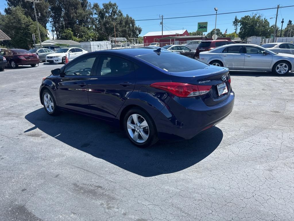 2012 BLUE HYUNDAI ELANTRA GLS (5NPDH4AE4CH) with an 1.8L engine, Automatic transmission, located at 2929 9th St. West, Bradenton, 34205, (941) 242-2810, 27.473591, -82.570679 - Thanks for inquring into DriveNation USA! All vehicles listed can be viewed at www.drivenationusa.com for vehicle history reports and additonal info. We cannot quote any terms such as down payments or monthly payments without an application. You can apply directly at www.drivenationusa.com or by con - Photo#5
