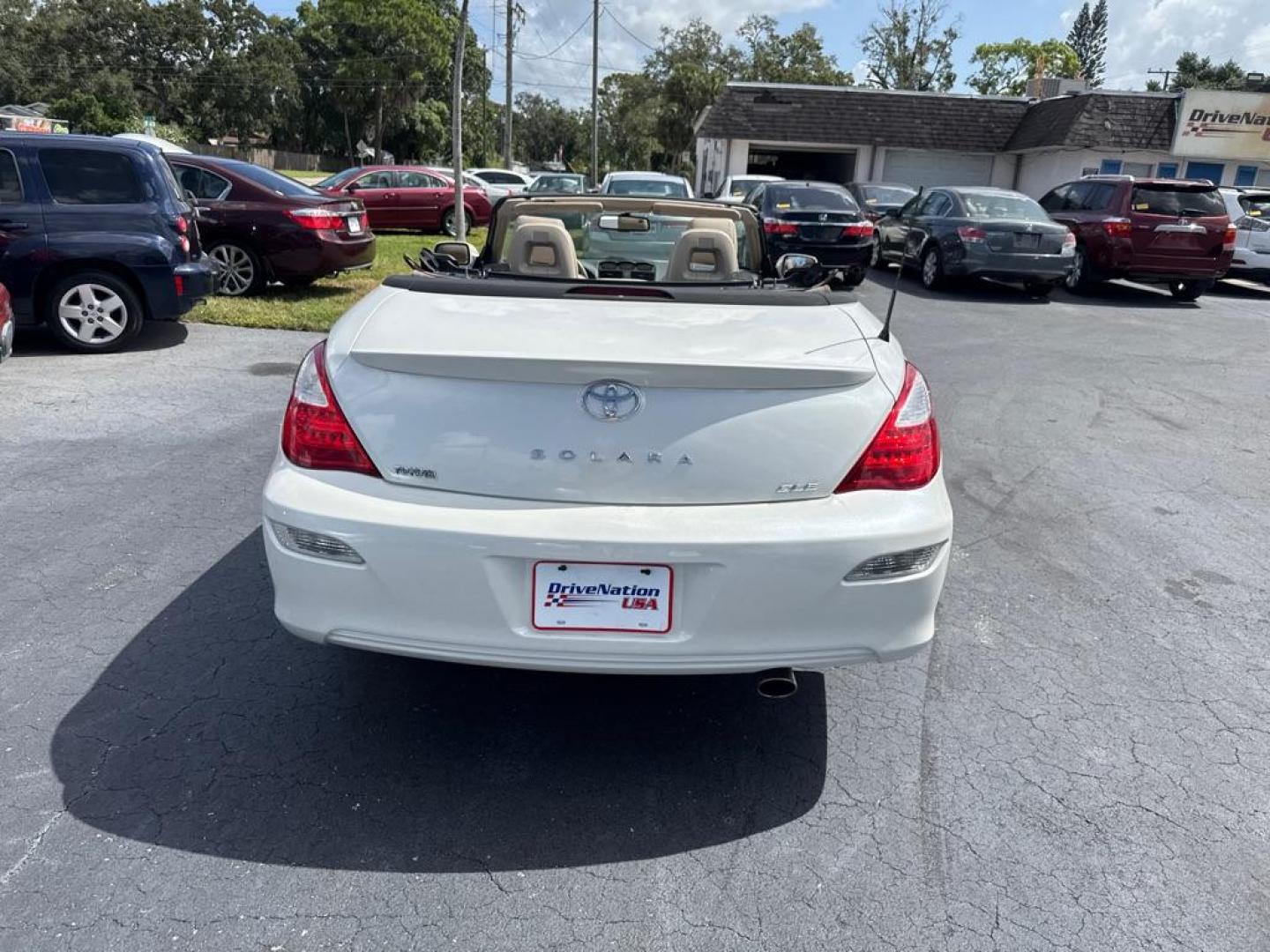 2008 WHITE TOYOTA CAMRY SOLARA SE (4T1FA38P98U) with an 3.3L engine, Automatic transmission, located at 2929 9th St. West, Bradenton, 34205, (941) 242-2810, 27.473591, -82.570679 - Thanks for inquring into DriveNation USA! All vehicles listed can be viewed at www.drivenationusa.com for vehicle history reports and additonal info. We cannot quote any terms such as down payments or monthly payments without an application. You can apply directly at www.drivenationusa.com or by con - Photo#5