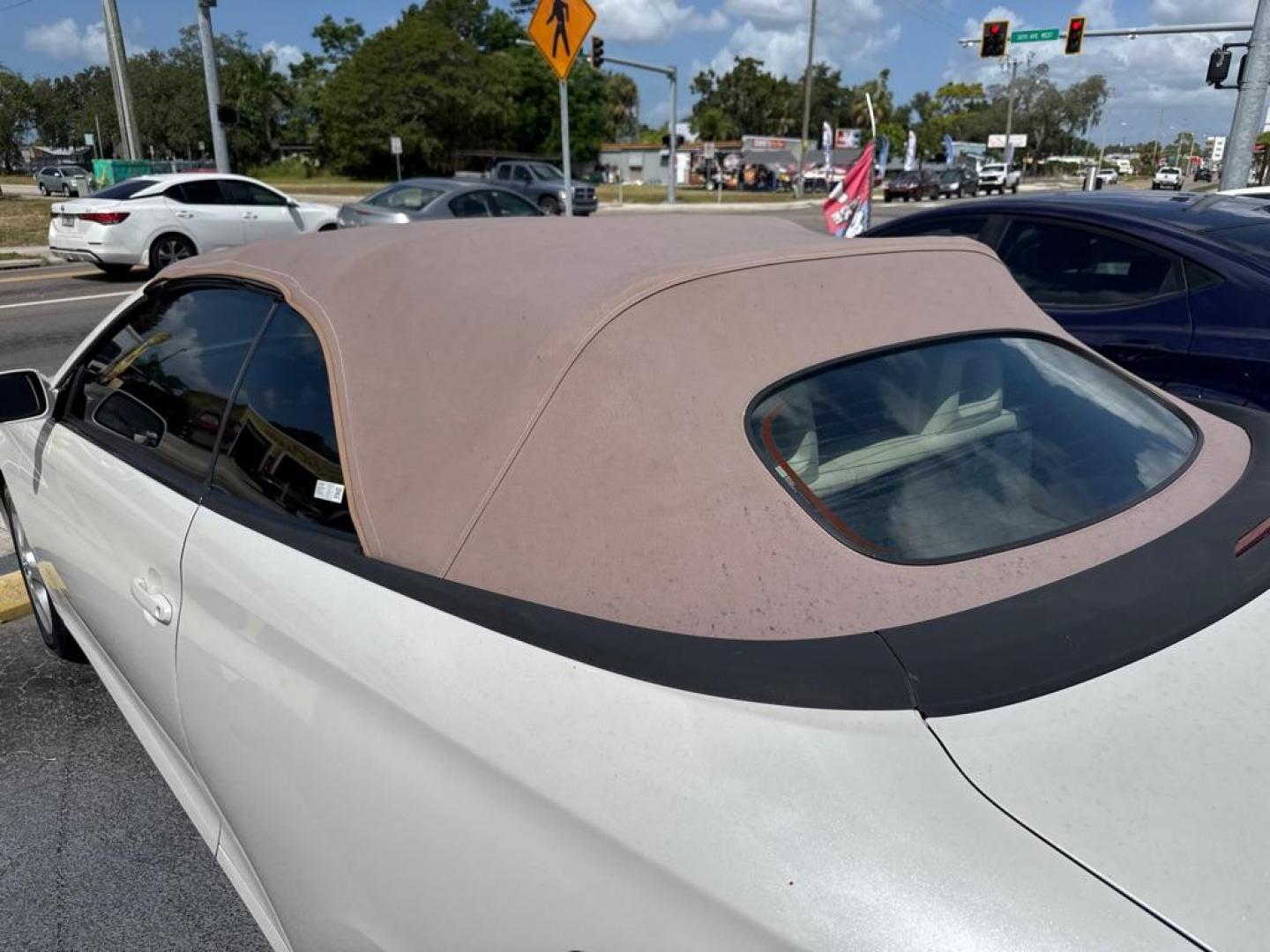 2008 WHITE TOYOTA CAMRY SOLARA SE (4T1FA38P98U) with an 3.3L engine, Automatic transmission, located at 2929 9th St. West, Bradenton, 34205, (941) 242-2810, 27.473591, -82.570679 - Thanks for inquring into DriveNation USA! All vehicles listed can be viewed at www.drivenationusa.com for vehicle history reports and additonal info. We cannot quote any terms such as down payments or monthly payments without an application. You can apply directly at www.drivenationusa.com or by con - Photo#10