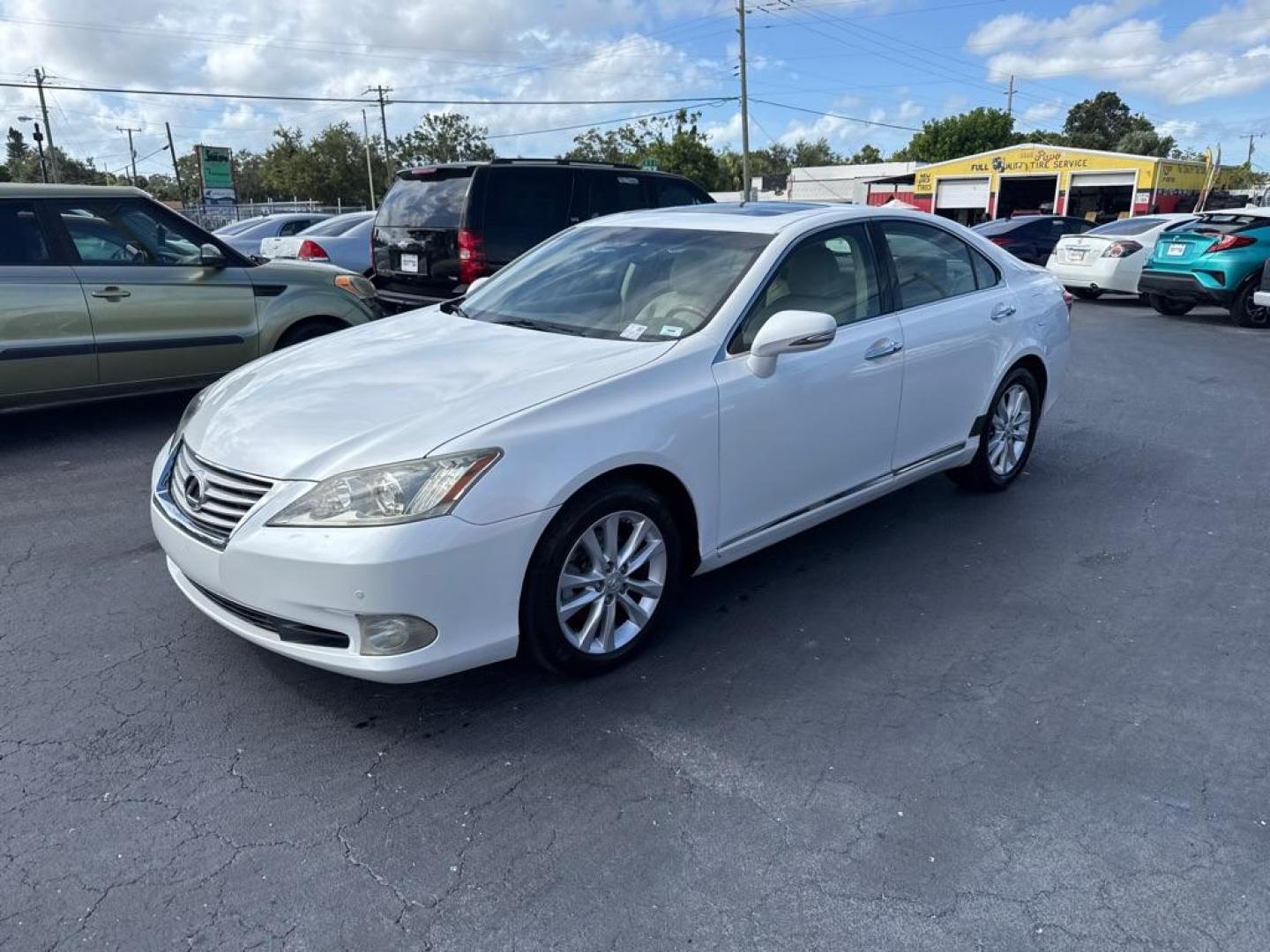 2010 WHITE LEXUS ES 350 (JTHBK1EG6A2) with an 3.5L engine, Automatic transmission, located at 2929 9th St. West, Bradenton, 34205, (941) 242-2810, 27.473591, -82.570679 - Thanks for inquring into DriveNation USA! All vehicles listed can be viewed at www.drivenationusa.com for vehicle history reports and additonal info. We cannot quote any terms such as down payments or monthly payments without an application. You can apply directly at www.drivenationusa.com or by con - Photo#4