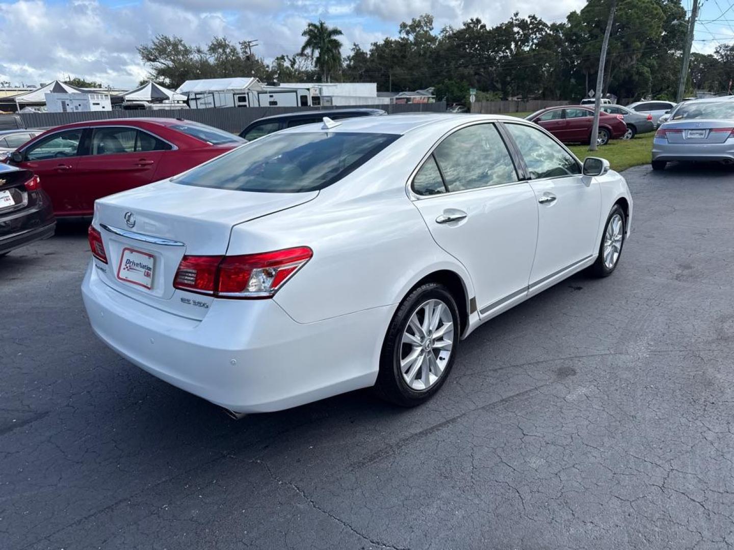 2010 WHITE LEXUS ES 350 (JTHBK1EG6A2) with an 3.5L engine, Automatic transmission, located at 2929 9th St. West, Bradenton, 34205, (941) 242-2810, 27.473591, -82.570679 - Thanks for inquring into DriveNation USA! All vehicles listed can be viewed at www.drivenationusa.com for vehicle history reports and additonal info. We cannot quote any terms such as down payments or monthly payments without an application. You can apply directly at www.drivenationusa.com or by con - Photo#8