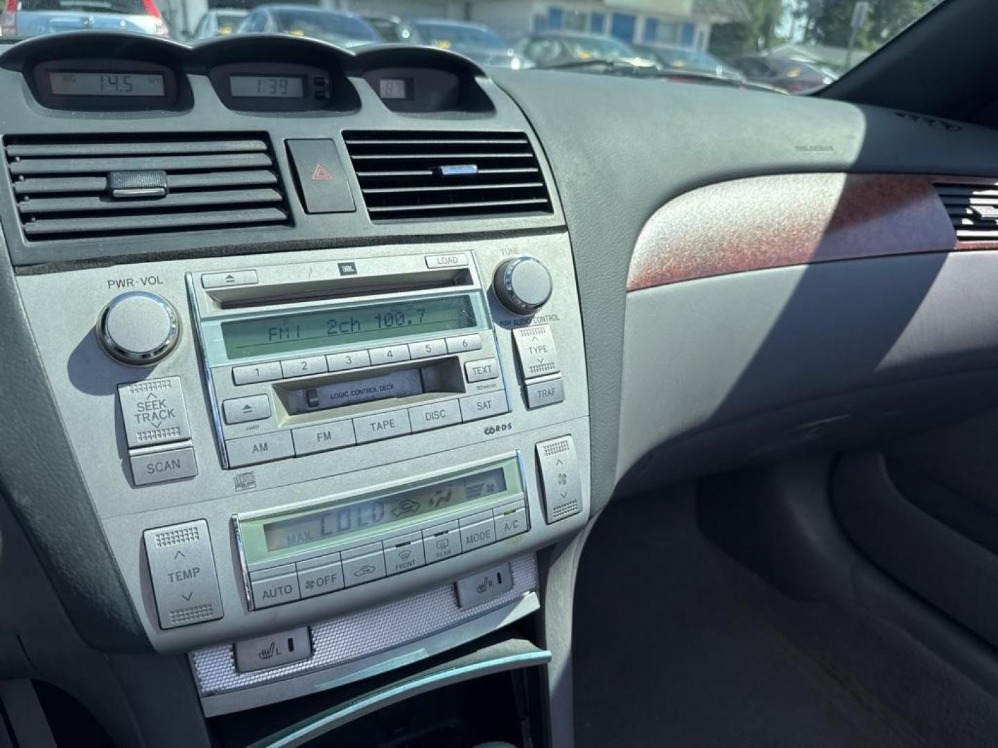 2006 SILVER TOYOTA CAMRY SOLARA SE (4T1FA38P76U) with an 3.3L engine, Automatic transmission, located at 2929 9th St. West, Bradenton, 34205, (941) 242-2810, 27.473591, -82.570679 - Thanks for inquring into DriveNation USA! All vehicles listed can be viewed at www.drivenationusa.com for vehicle history reports and additonal info. We cannot quote any terms such as down payments or monthly payments without an application. You can apply directly at www.drivenationusa.com or by con - Photo#10
