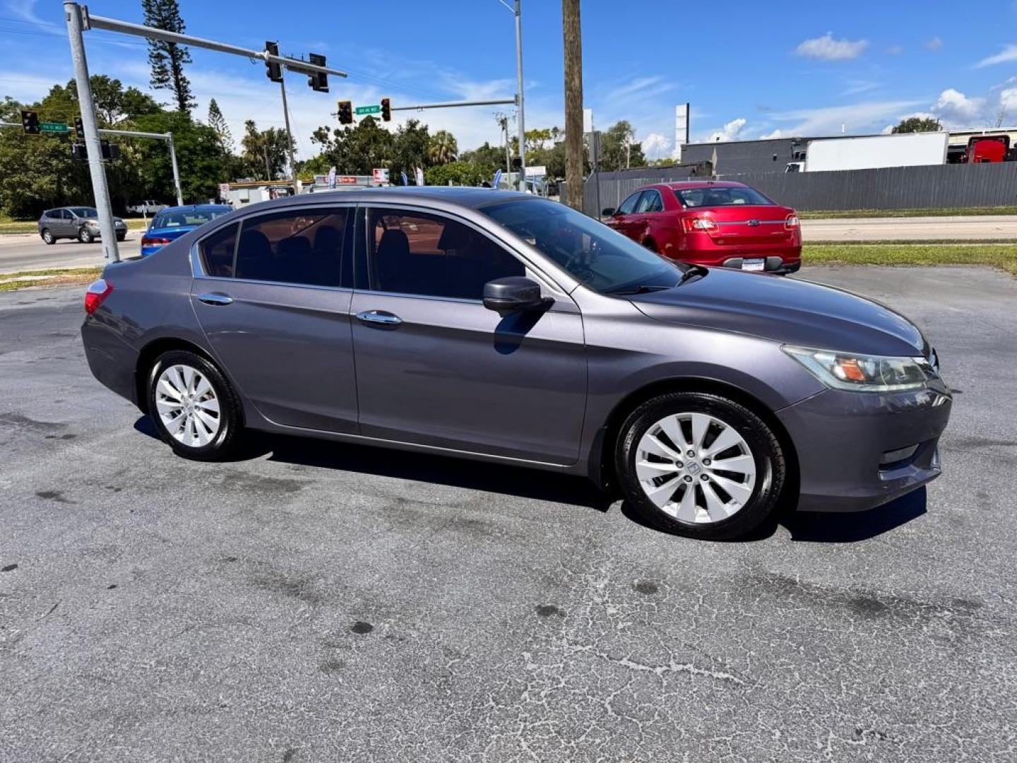 2013 GRAY HONDA ACCORD LX (1HGCR2F38DA) with an 2.4L engine, Continuously Variable transmission, located at 2929 9th St. West, Bradenton, 34205, (941) 242-2810, 27.473591, -82.570679 - Thanks for inquring into DriveNation USA! All vehicles listed can be viewed at www.drivenationusa.com for vehicle history reports and additonal info. We cannot quote any terms such as down payments or monthly payments without an application. You can apply directly at www.drivenationusa.com or by con - Photo#0