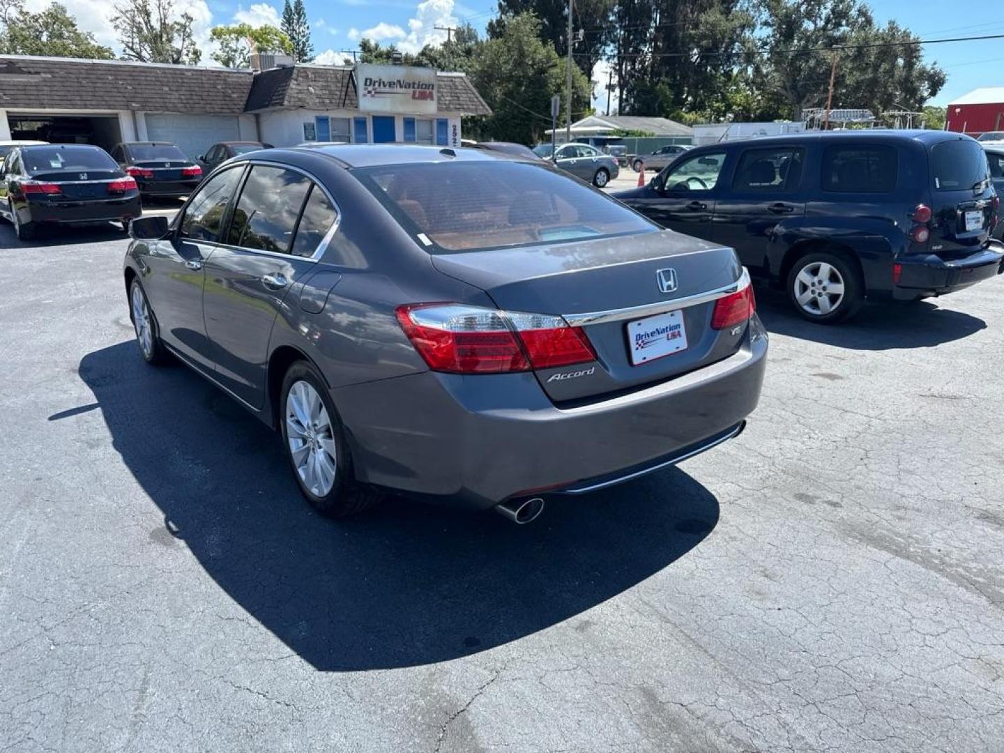 2013 GRAY HONDA ACCORD LX (1HGCR2F38DA) with an 2.4L engine, Continuously Variable transmission, located at 2929 9th St. West, Bradenton, 34205, (941) 242-2810, 27.473591, -82.570679 - Thanks for inquring into DriveNation USA! All vehicles listed can be viewed at www.drivenationusa.com for vehicle history reports and additonal info. We cannot quote any terms such as down payments or monthly payments without an application. You can apply directly at www.drivenationusa.com or by con - Photo#6