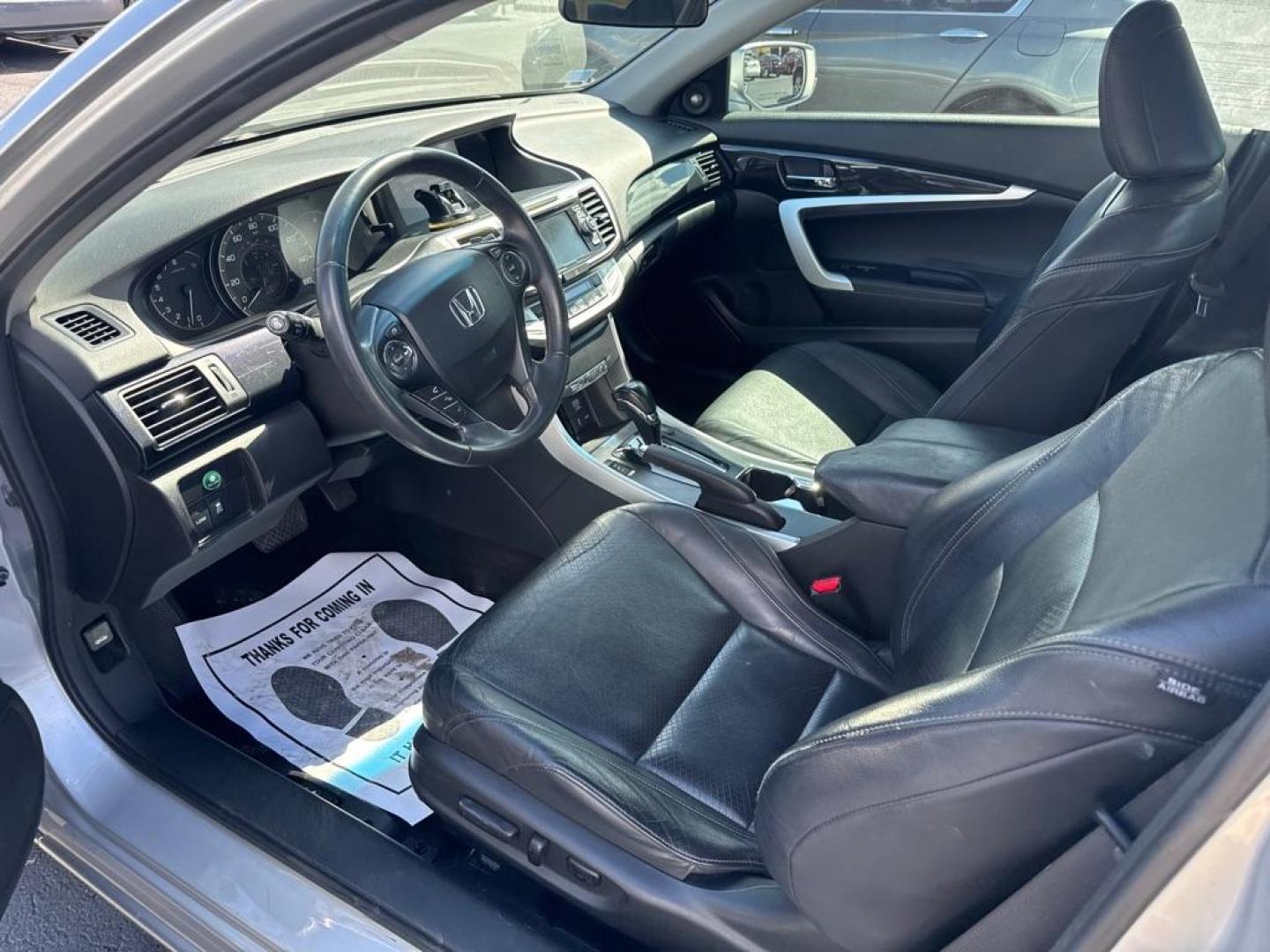 2013 SILVER HONDA ACCORD EXL (1HGCT2B88DA) with an 3.5L engine, Automatic transmission, located at 2929 9th St. West, Bradenton, 34205, (941) 242-2810, 27.473591, -82.570679 - Photo#7