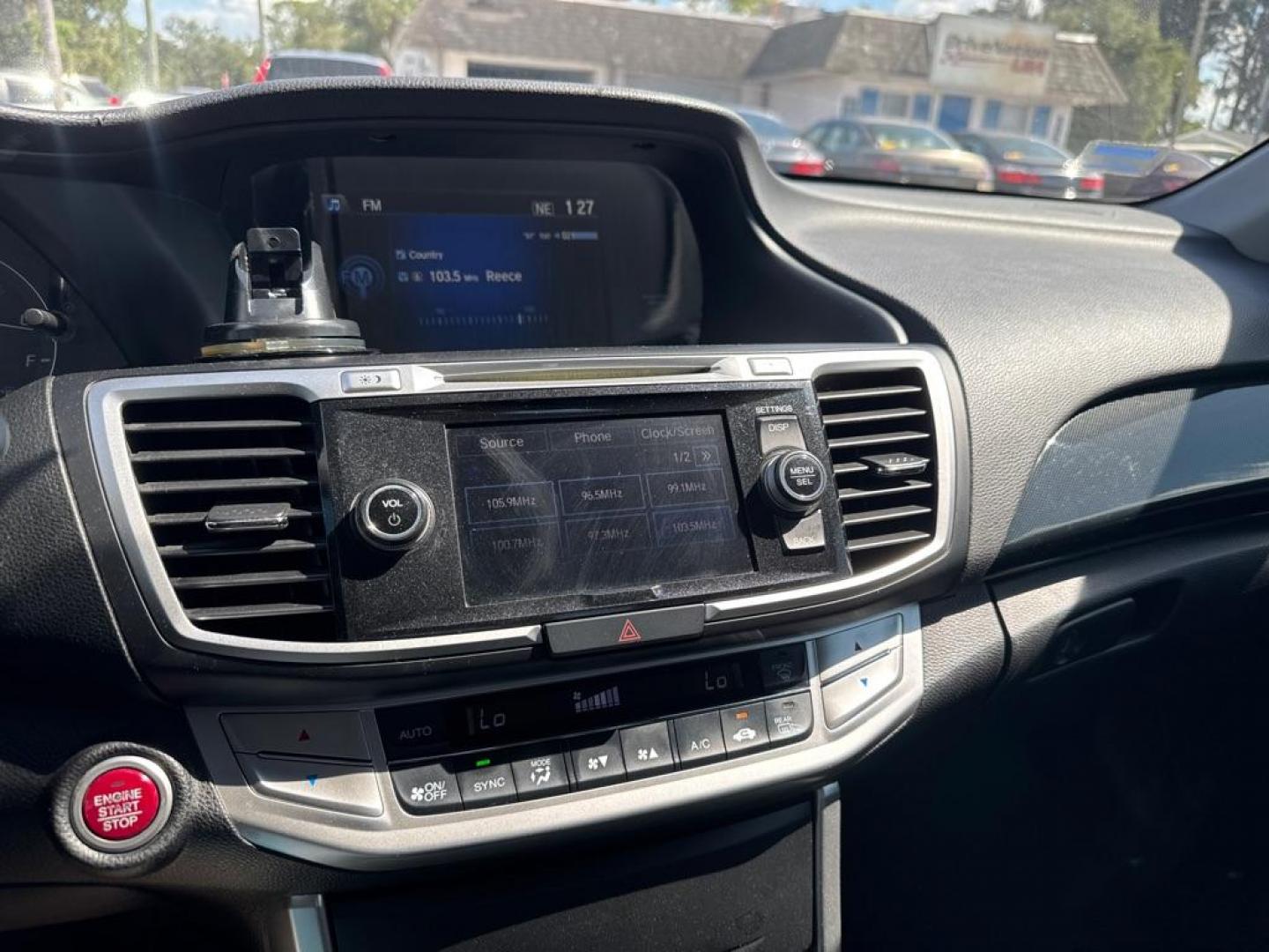 2013 SILVER HONDA ACCORD EXL (1HGCT2B88DA) with an 3.5L engine, Automatic transmission, located at 2929 9th St. West, Bradenton, 34205, (941) 242-2810, 27.473591, -82.570679 - Photo#8