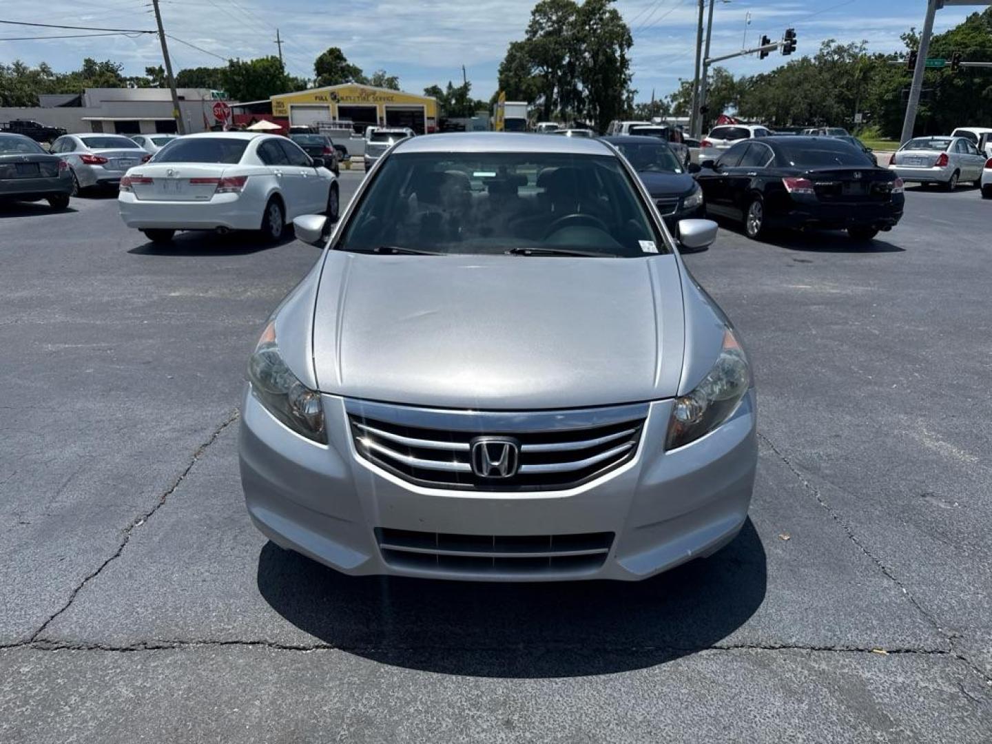 2009 SILVER HONDA ACCORD EXL (1HGCP26859A) with an 2.4L engine, Automatic transmission, located at 2929 9th St. West, Bradenton, 34205, (941) 242-2810, 27.473591, -82.570679 - Thanks for inquring into DriveNation USA! All vehicles listed can be viewed at www.drivenationusa.com for vehicle history reports and additonal info. We cannot quote any terms such as down payments or monthly payments without an application. You can apply directly at www.drivenationusa.com or by con - Photo#2
