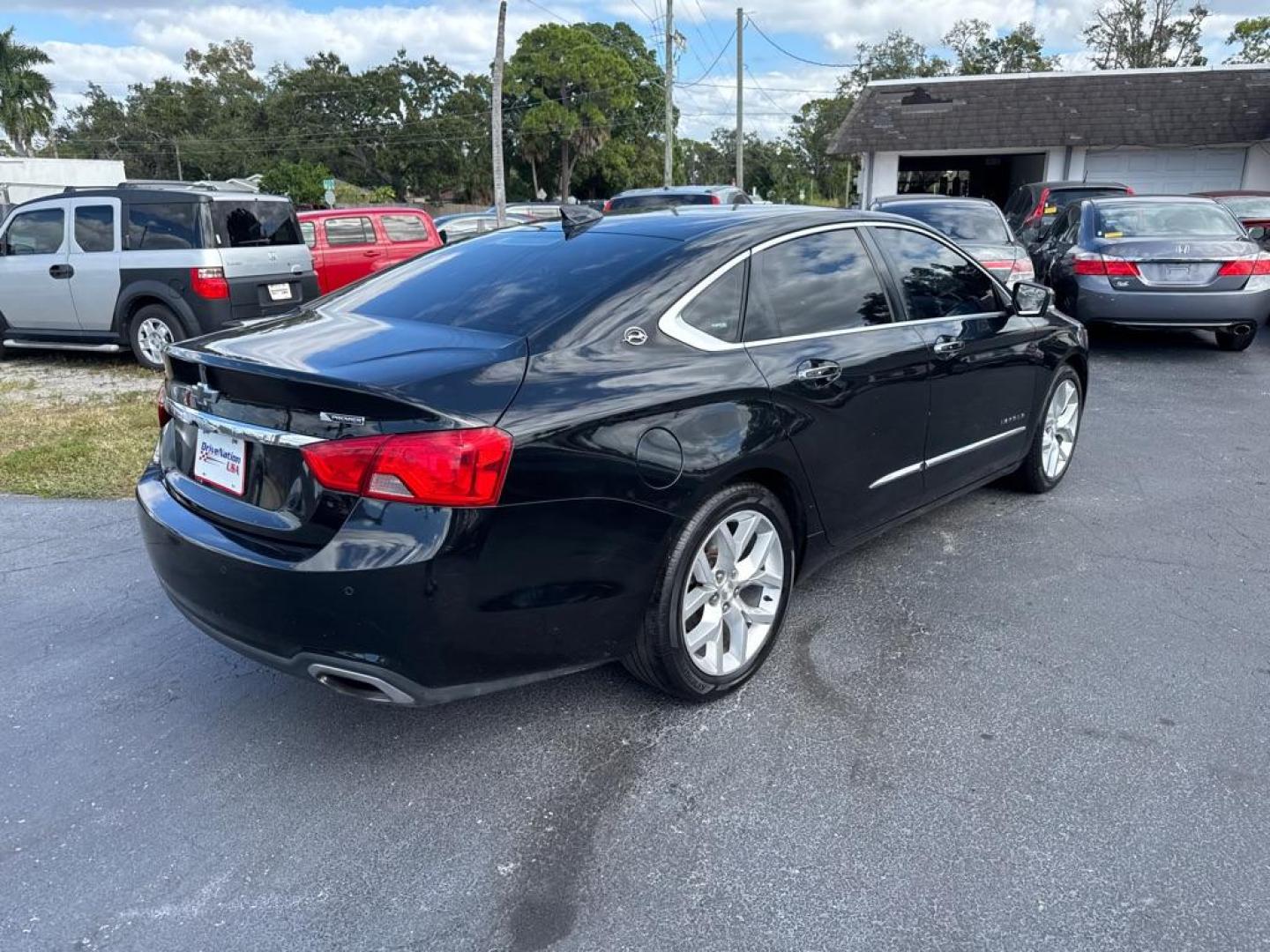 2018 BLACK CHEVROLET IMPALA PREMIER (2G1125S38J9) with an 3.6L engine, Automatic transmission, located at 2929 9th St. West, Bradenton, 34205, (941) 242-2810, 27.473591, -82.570679 - Thanks for inquring into DriveNation USA! All vehicles listed can be viewed at www.drivenationusa.com for vehicle history reports and additonal info. We cannot quote any terms such as down payments or monthly payments without an application. You can apply directly at www.drivenationusa.com or by con - Photo#8