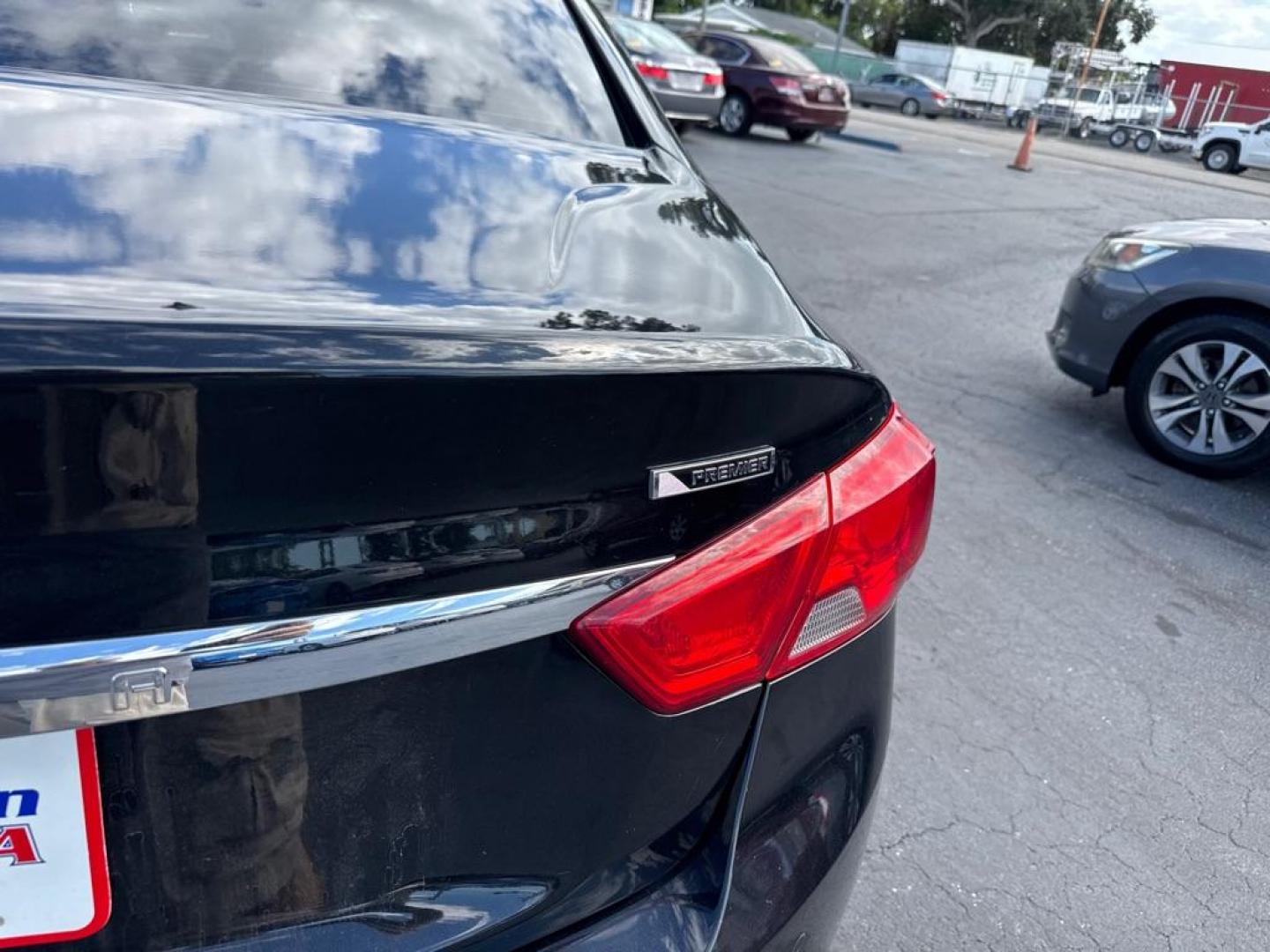 2018 BLACK CHEVROLET IMPALA PREMIER (2G1125S38J9) with an 3.6L engine, Automatic transmission, located at 2929 9th St. West, Bradenton, 34205, (941) 242-2810, 27.473591, -82.570679 - Thanks for inquring into DriveNation USA! All vehicles listed can be viewed at www.drivenationusa.com for vehicle history reports and additonal info. We cannot quote any terms such as down payments or monthly payments without an application. You can apply directly at www.drivenationusa.com or by con - Photo#10