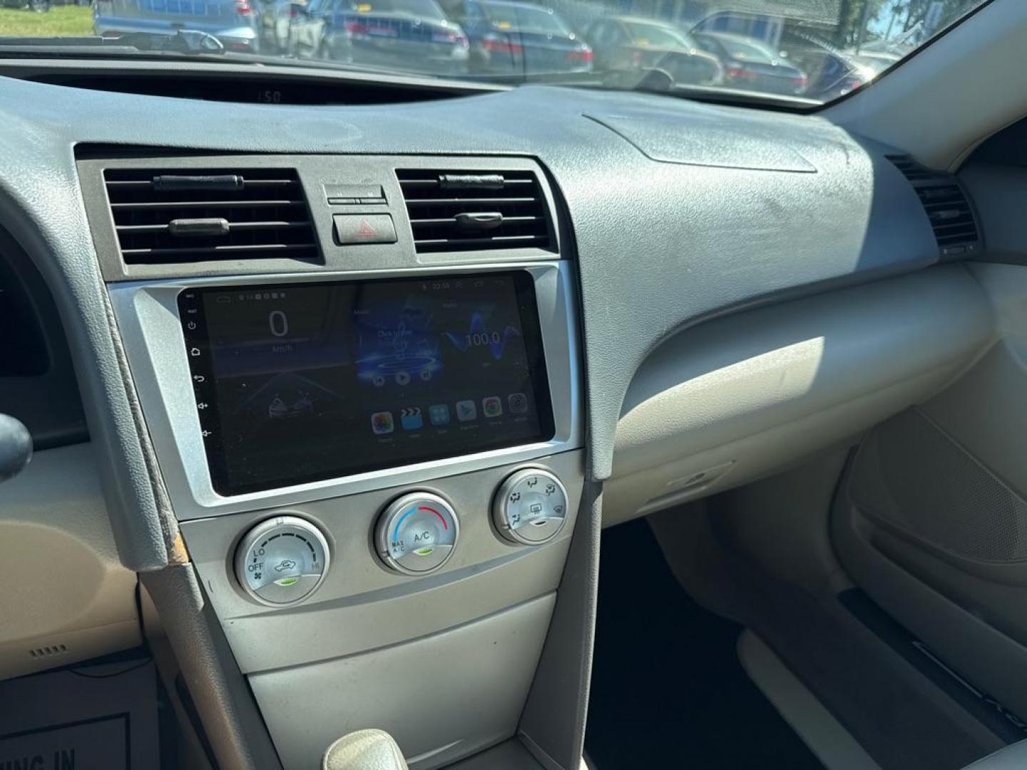 2010 TAN TOYOTA CAMRY SE (4T4BF3EK2AR) with an 2.5L engine, Automatic transmission, located at 2929 9th St. West, Bradenton, 34205, (941) 242-2810, 27.473591, -82.570679 - Thanks for inquring into DriveNation USA! All vehicles listed can be viewed at www.drivenationusa.com for vehicle history reports and additonal info. We cannot quote any terms such as down payments or monthly payments without an application. You can apply directly at www.drivenationusa.com or by con - Photo#9