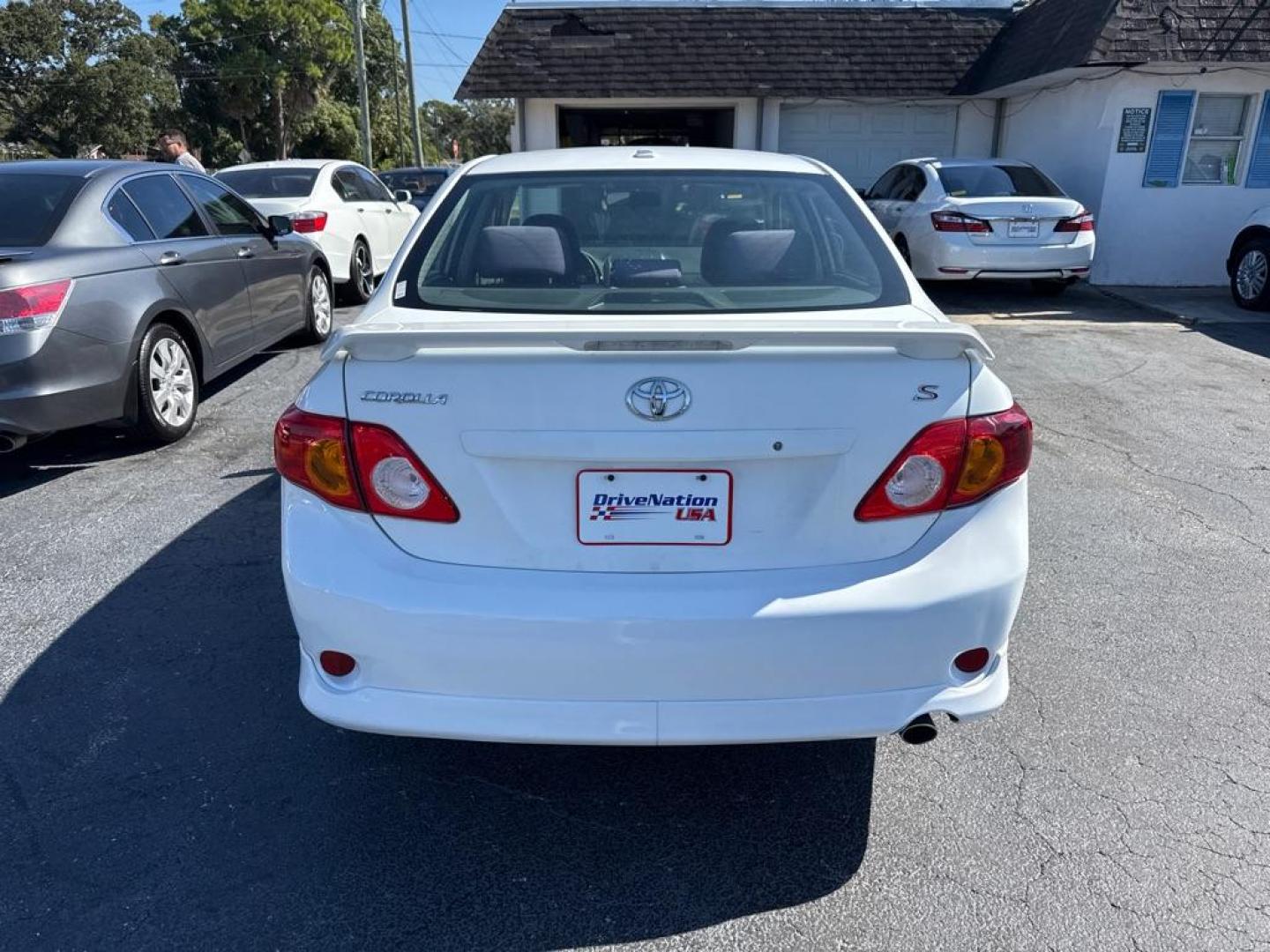 2010 WHITE TOYOTA COROLLA S TYPE (2T1BU4EE6AC) with an 1.8L engine, Automatic transmission, located at 2929 9th St. West, Bradenton, 34205, (941) 242-2810, 27.473591, -82.570679 - Thanks for inquring into DriveNation USA! All vehicles listed can be viewed at www.drivenationusa.com for vehicle history reports and additonal info. We cannot quote any terms such as down payments or monthly payments without an application. You can apply directly at www.drivenationusa.com or by con - Photo#5