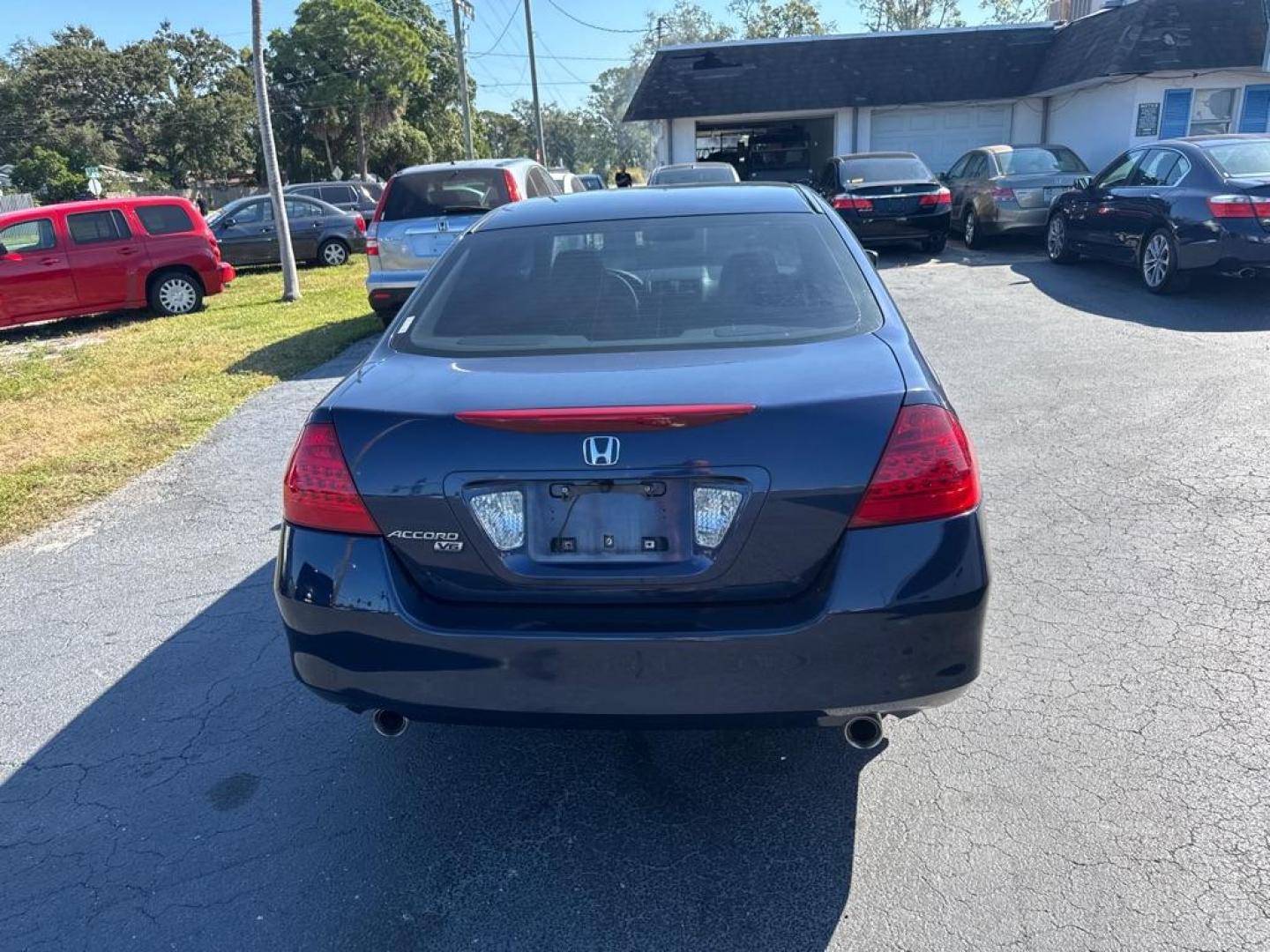 2007 BLUE HONDA ACCORD SE (1HGCM66487A) with an 3.0L engine, Automatic transmission, located at 2929 9th St. West, Bradenton, 34205, (941) 242-2810, 27.473591, -82.570679 - Thanks for inquring into DriveNation USA! All vehicles listed can be viewed at www.drivenationusa.com for vehicle history reports and additonal info. We cannot quote any terms such as down payments or monthly payments without an application. You can apply directly at www.drivenationusa.com or by con - Photo#6