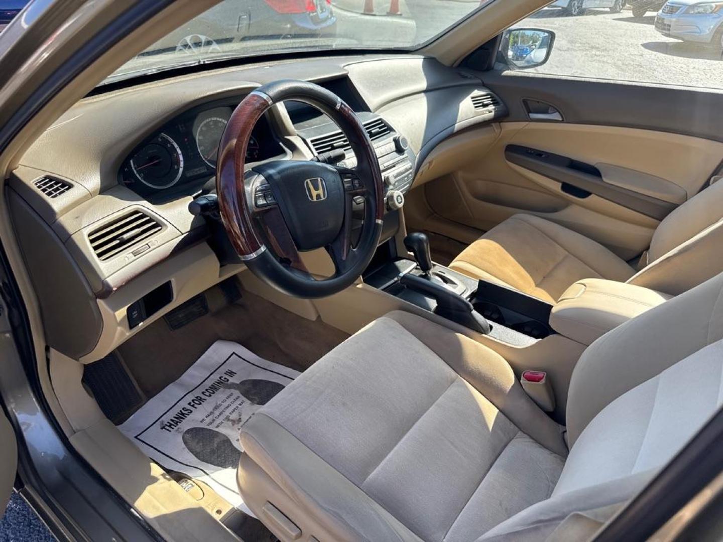 2009 TAN HONDA ACCORD LXP (1HGCP26479A) with an 2.4L engine, Automatic transmission, located at 2929 9th St. West, Bradenton, 34205, (941) 242-2810, 27.473591, -82.570679 - Thanks for inquring into DriveNation USA! All vehicles listed can be viewed at www.drivenationusa.com for vehicle history reports and additonal info. We cannot quote any terms such as down payments or monthly payments without an application. You can apply directly at www.drivenationusa.com or by con - Photo#8