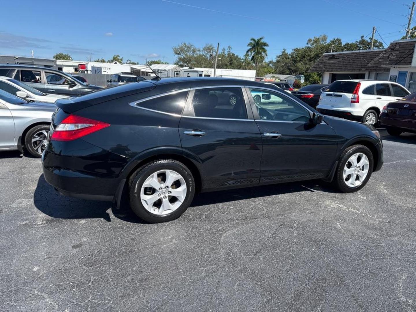 2012 BLACK HONDA CROSSTOUR EXL (5J6TF1H56CL) with an 3.5L engine, Automatic transmission, located at 2929 9th St. West, Bradenton, 34205, (941) 242-2810, 27.473591, -82.570679 - Thanks for inquring into DriveNation USA! All vehicles listed can be viewed at www.drivenationusa.com for vehicle history reports and additonal info. We cannot quote any terms such as down payments or monthly payments without an application. You can apply directly at www.drivenationusa.com or by con - Photo#8