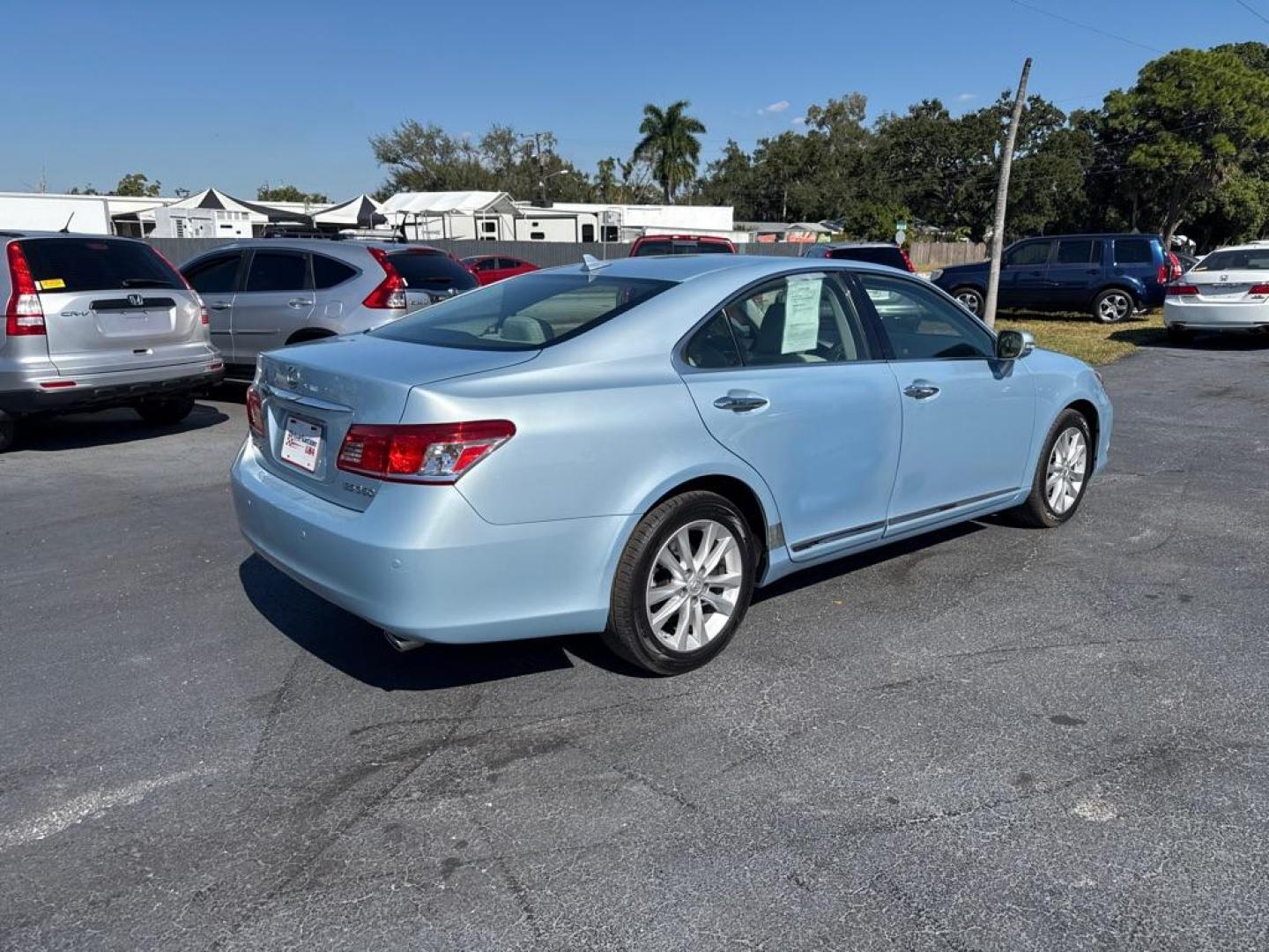 2010 BLUE LEXUS ES 350 (JTHBK1EG5A2) with an 3.5L engine, Automatic transmission, located at 2929 9th St. West, Bradenton, 34205, (941) 242-2810, 27.473591, -82.570679 - Thanks for inquring into DriveNation USA! All vehicles listed can be viewed at www.drivenationusa.com for vehicle history reports and additonal info. We cannot quote any terms such as down payments or monthly payments without an application. You can apply directly at www.drivenationusa.com or by con - Photo#6
