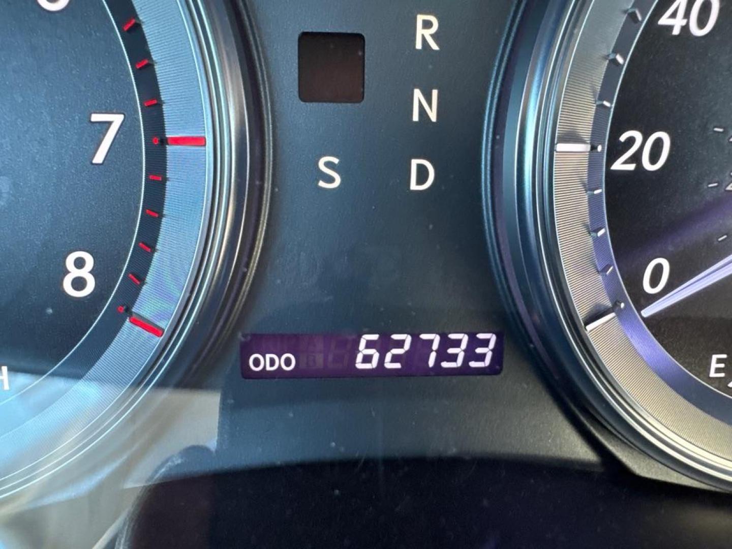 2010 BLUE LEXUS ES 350 (JTHBK1EG5A2) with an 3.5L engine, Automatic transmission, located at 2929 9th St. West, Bradenton, 34205, (941) 242-2810, 27.473591, -82.570679 - Thanks for inquring into DriveNation USA! All vehicles listed can be viewed at www.drivenationusa.com for vehicle history reports and additonal info. We cannot quote any terms such as down payments or monthly payments without an application. You can apply directly at www.drivenationusa.com or by con - Photo#10