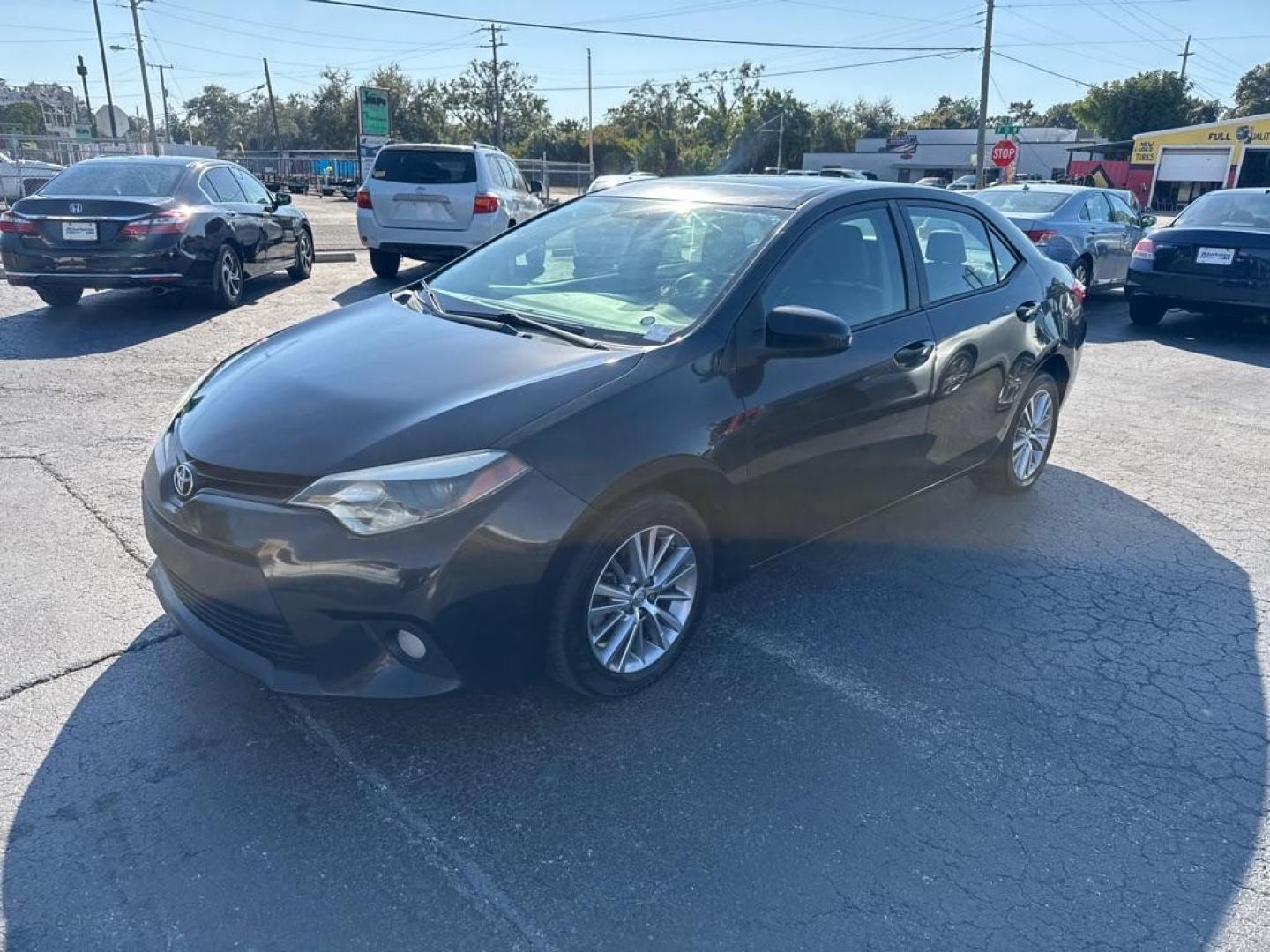 2014 BLACK TOYOTA COROLLA S (2T1BURHE7EC) with an 1.8L engine, Automatic transmission, located at 2929 9th St. West, Bradenton, 34205, (941) 242-2810, 27.473591, -82.570679 - Photo#4